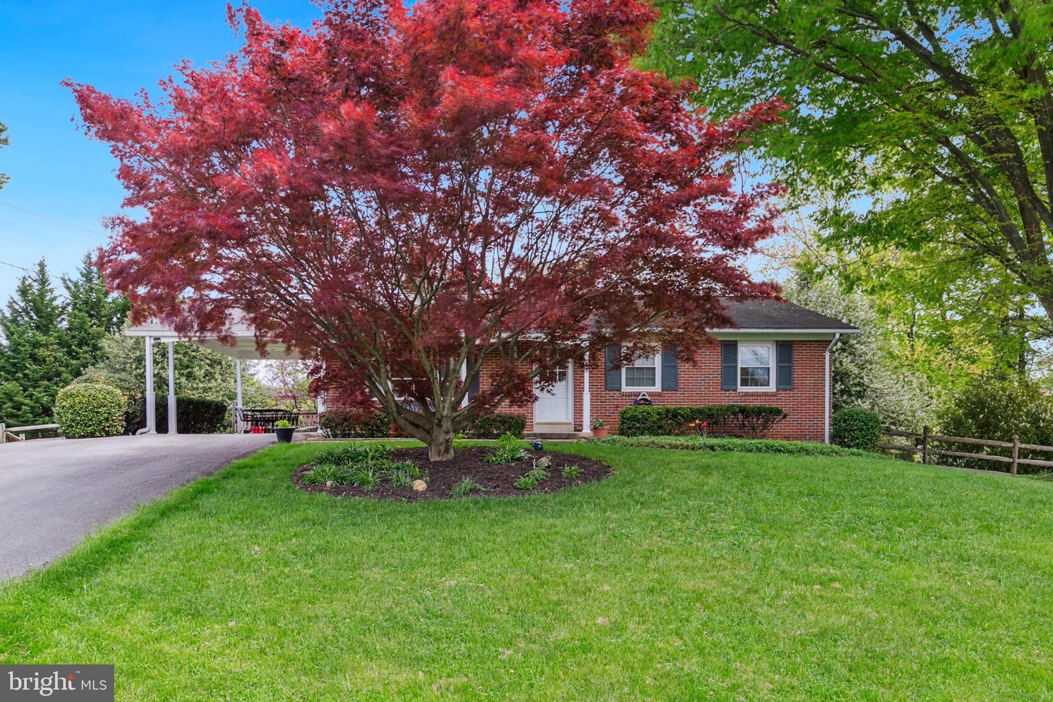 MILL CREEK TOWNE - Residential