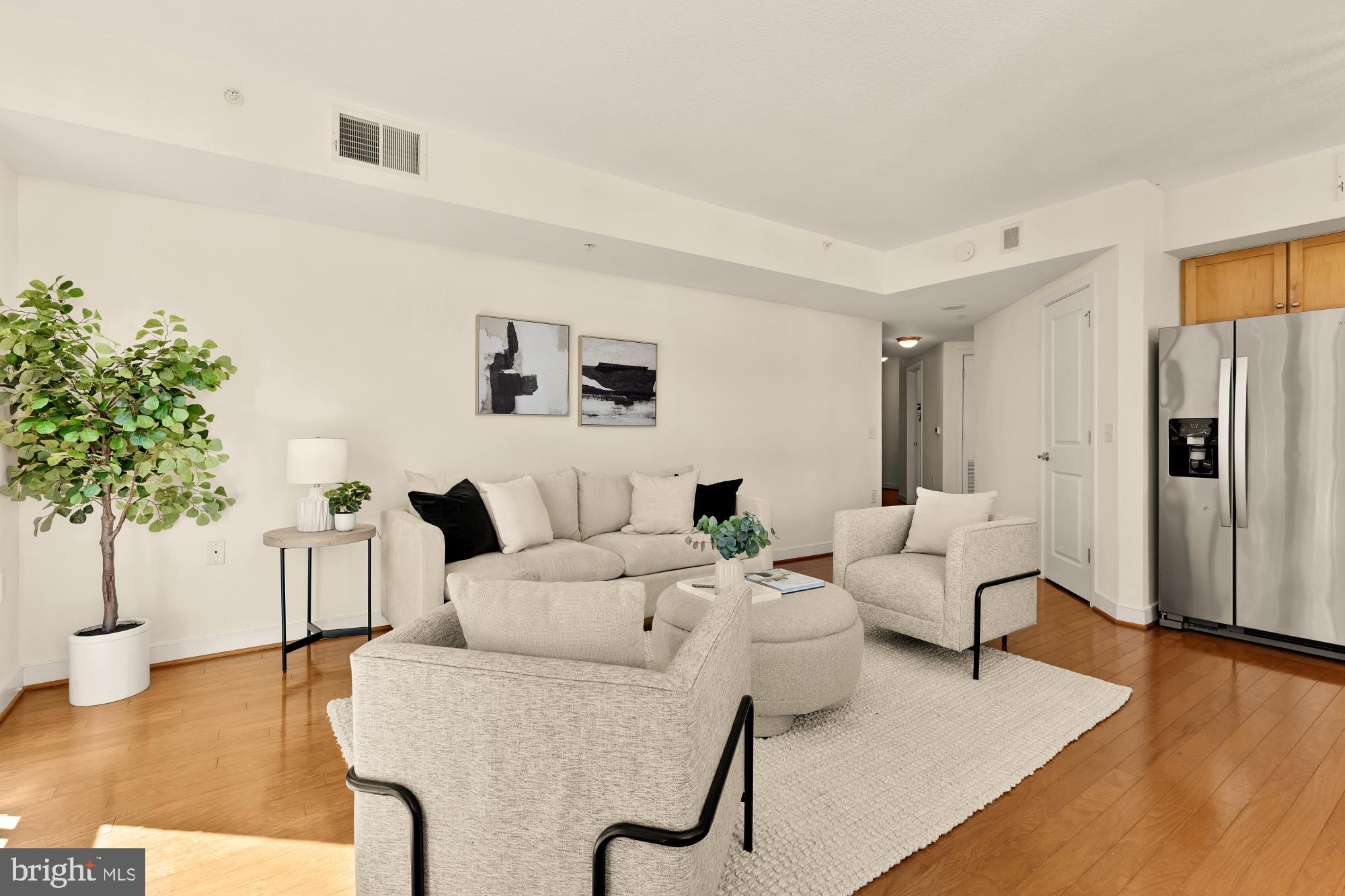 1117 10TH STREET NW 908