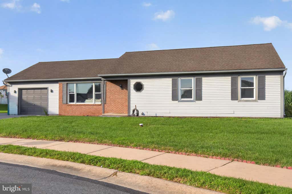 Photo of 209 Birch Circle, NEW HOLLAND, PA 17557 (MLS # PALA2093834)