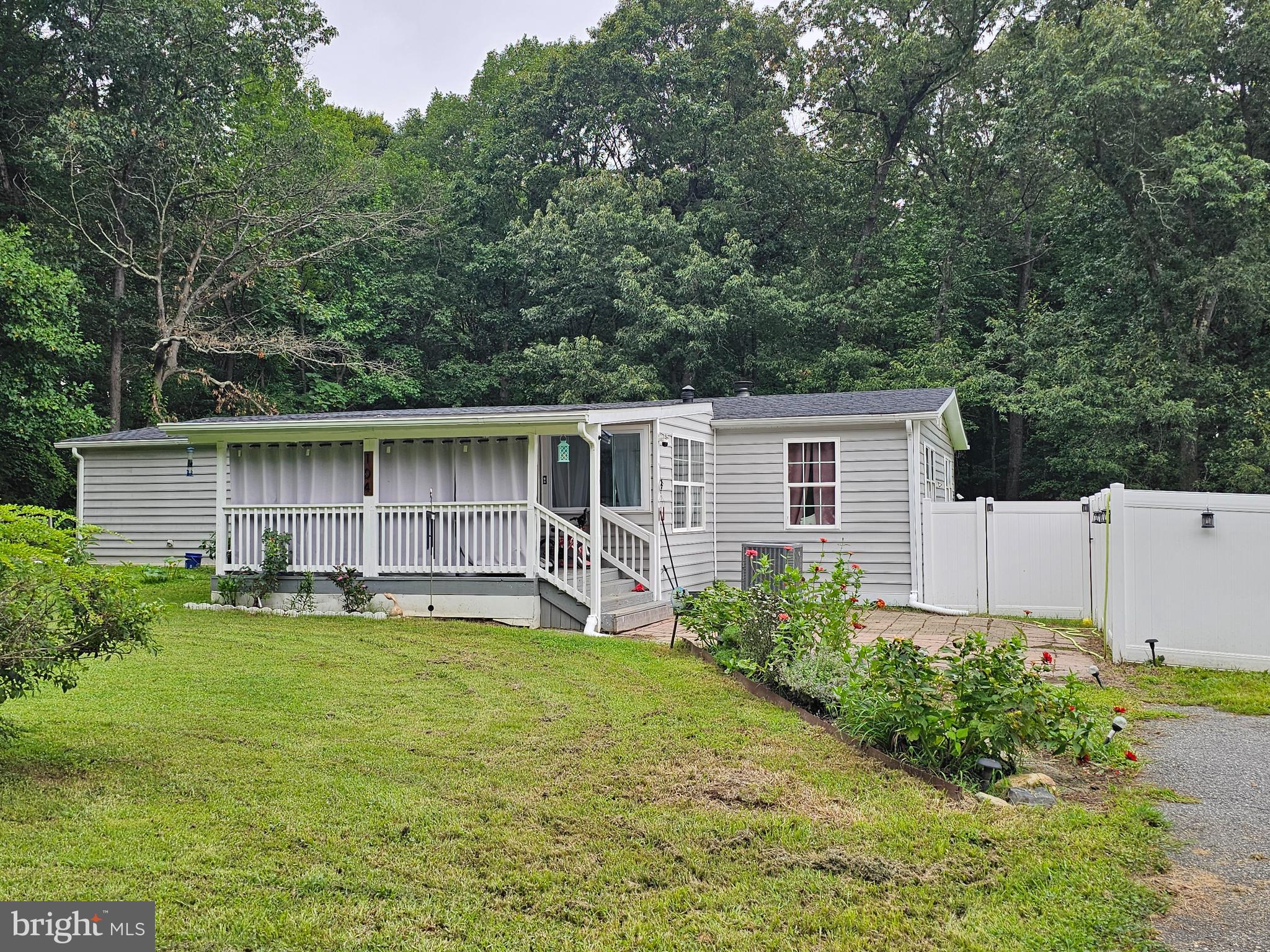 104 BELVUE ROAD