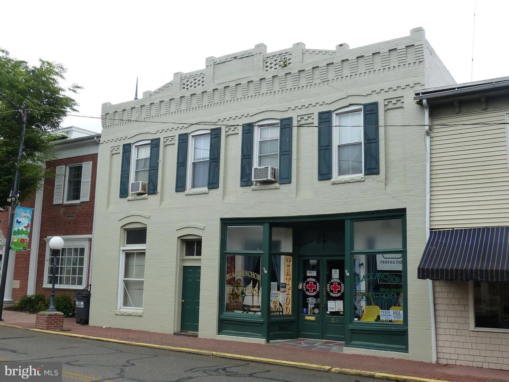 211 Market Street, Denton, MD 21629