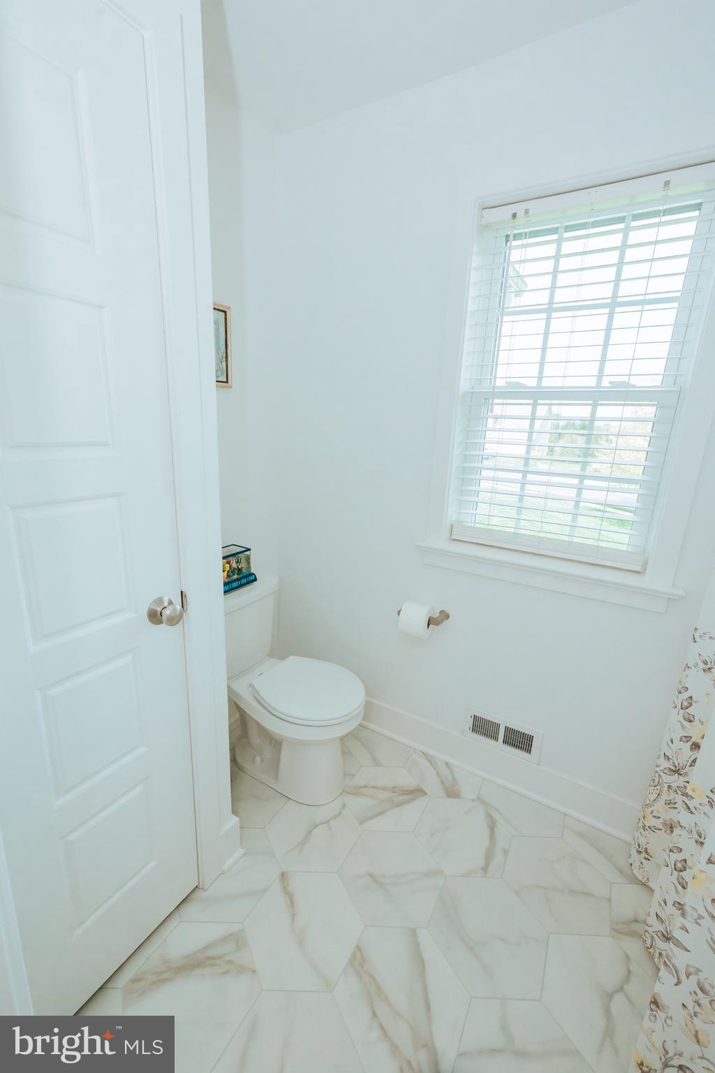 THE LAKES AT DONEGAL SPRINGS - Residential