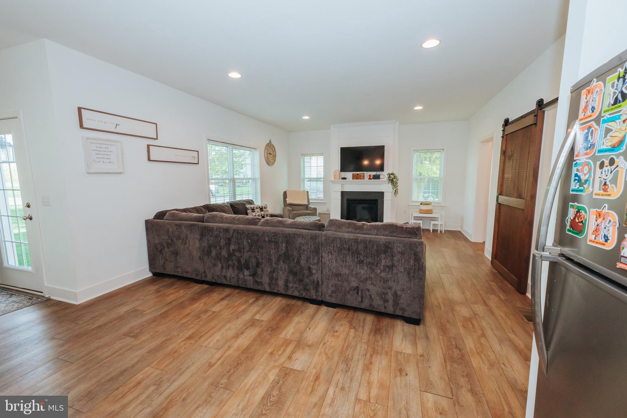 THE LAKES AT DONEGAL SPRINGS - Residential