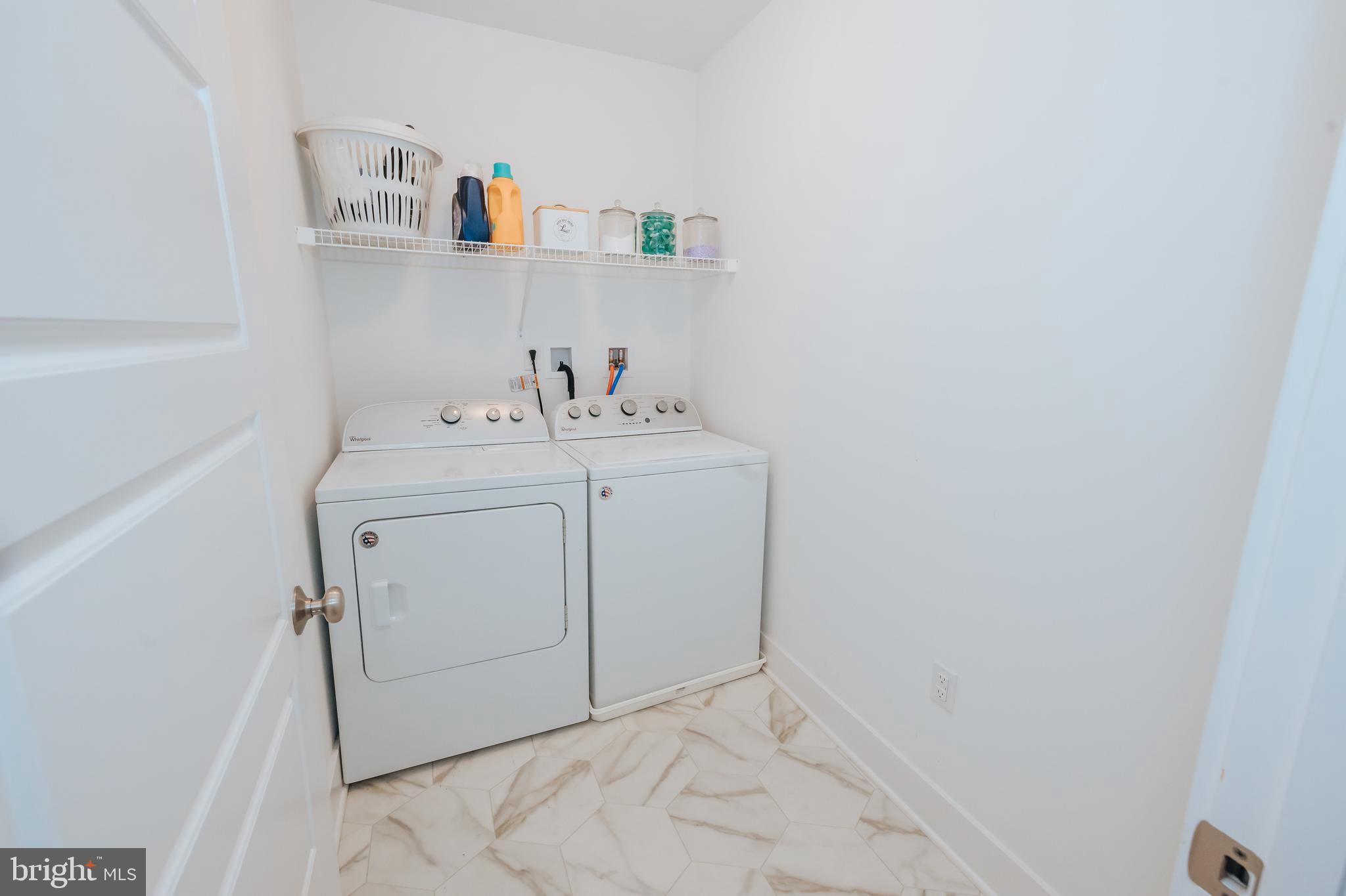 THE LAKES AT DONEGAL SPRINGS - Residential