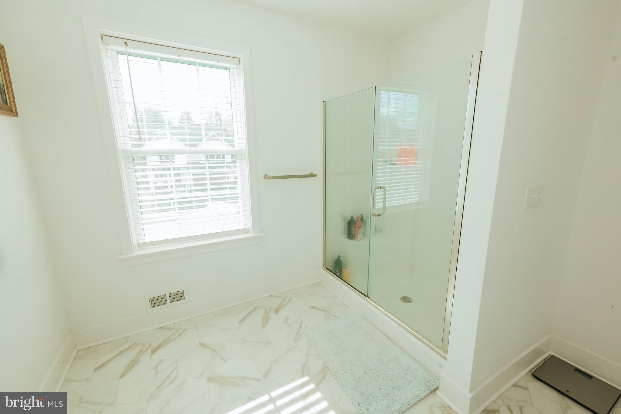 THE LAKES AT DONEGAL SPRINGS - Residential