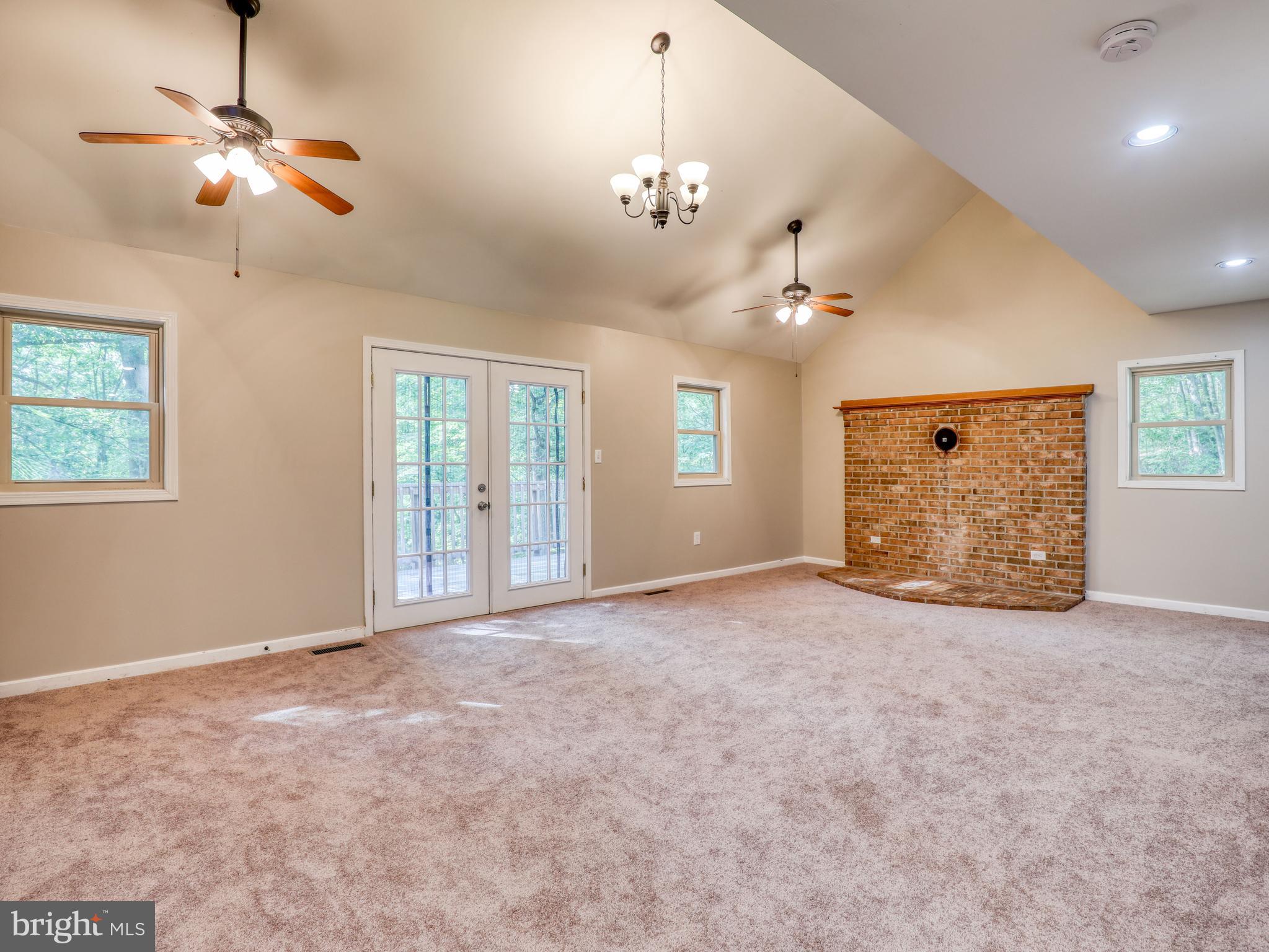 TIMBER RIDGE - Residential