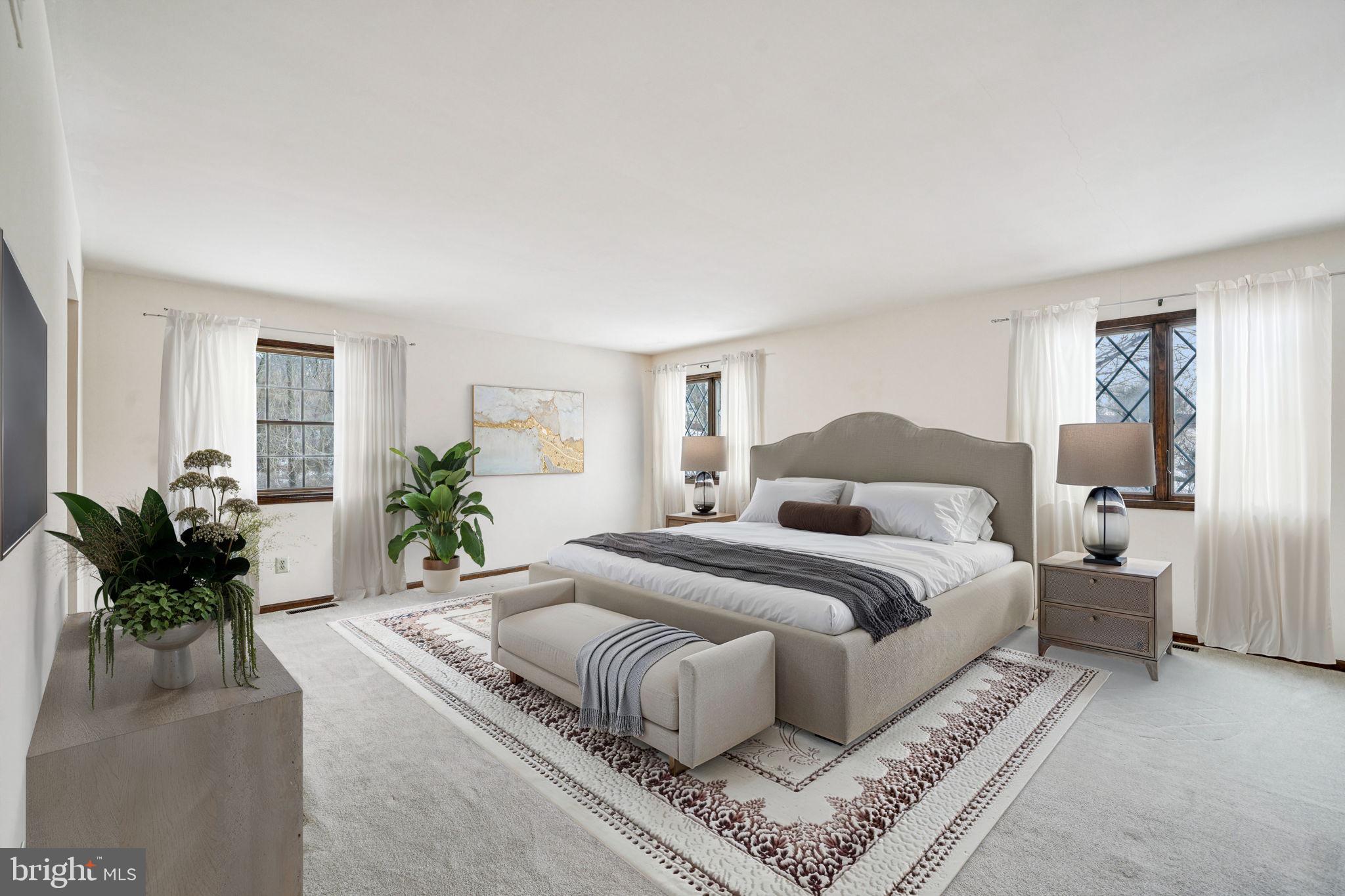 RADNOR CHASE - Residential