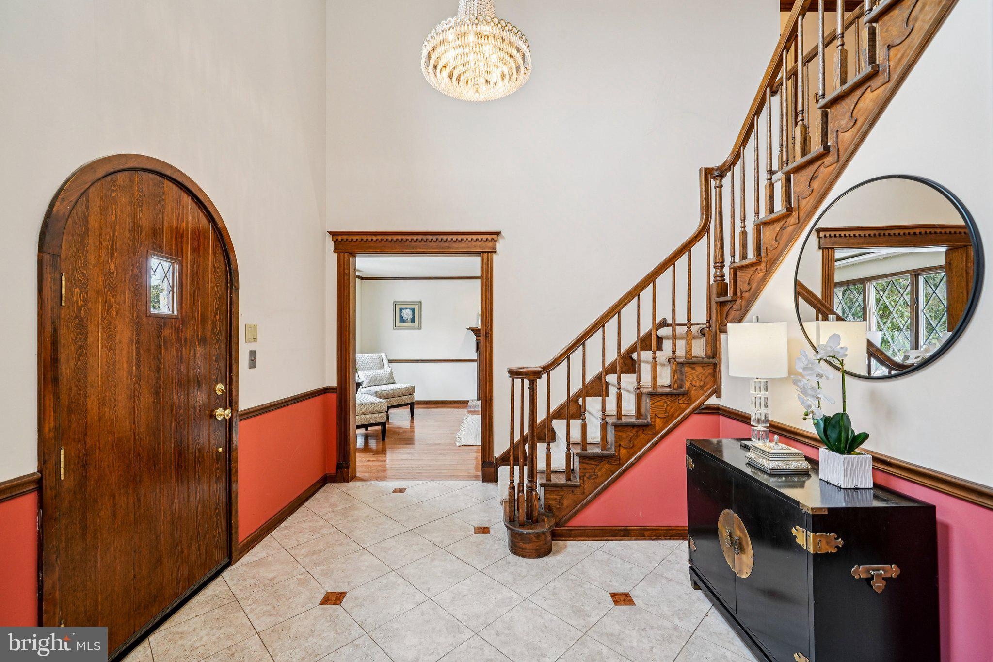 RADNOR CHASE - Residential