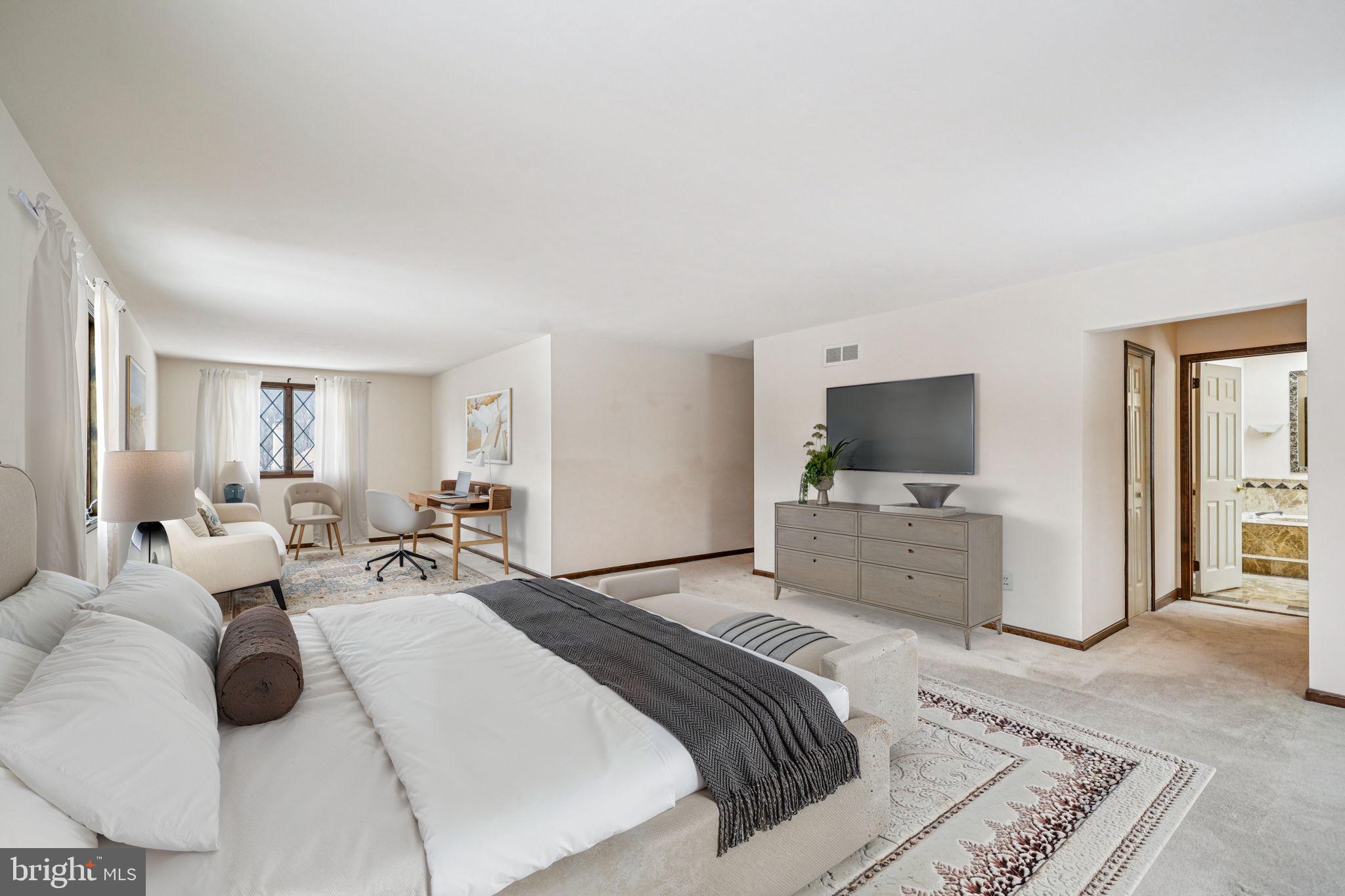 RADNOR CHASE - Residential