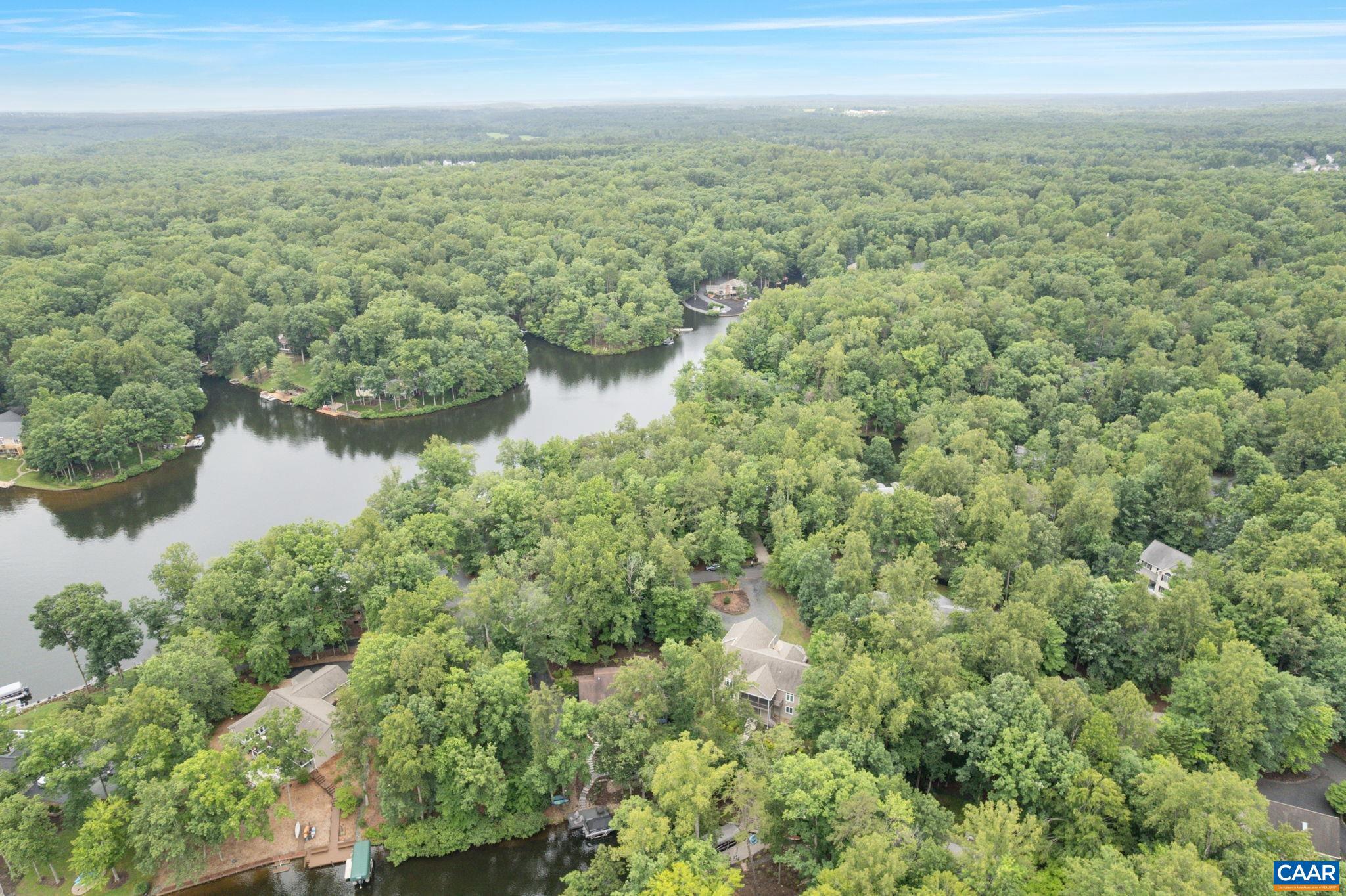 LAKE MONTICELLO - Residential