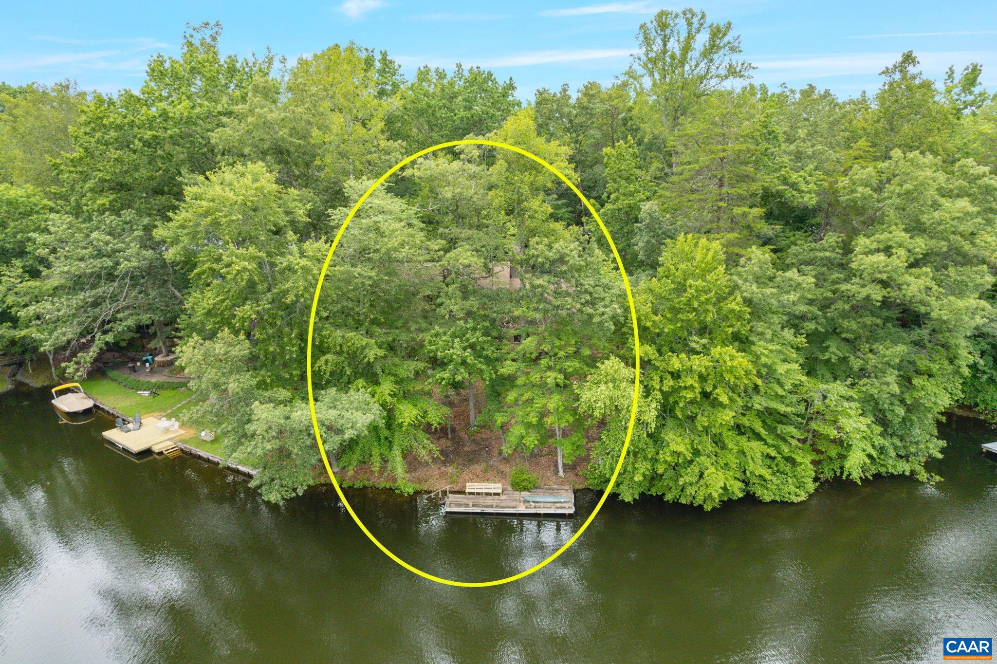 LAKE MONTICELLO - Residential