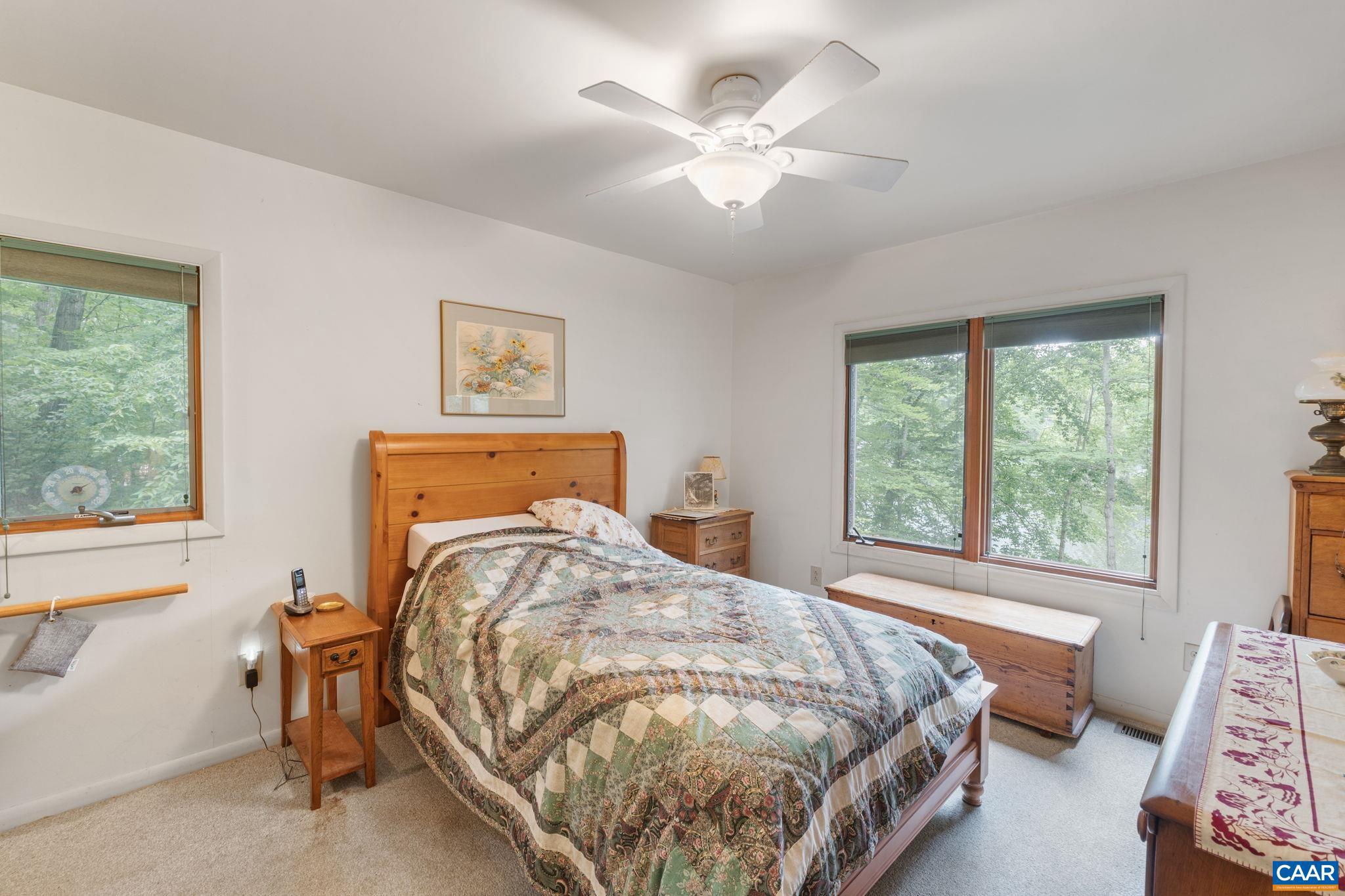 LAKE MONTICELLO - Residential