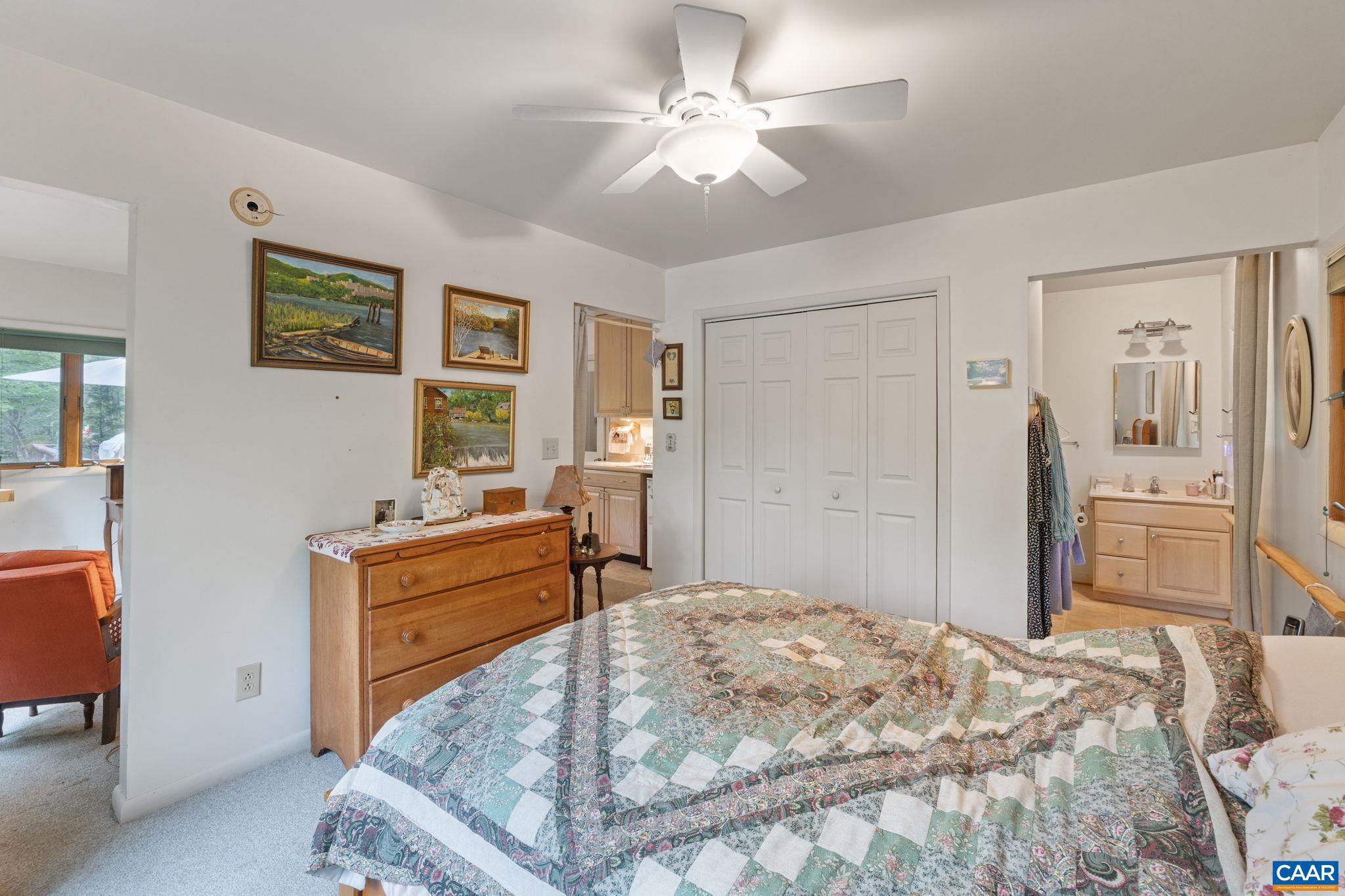 LAKE MONTICELLO - Residential