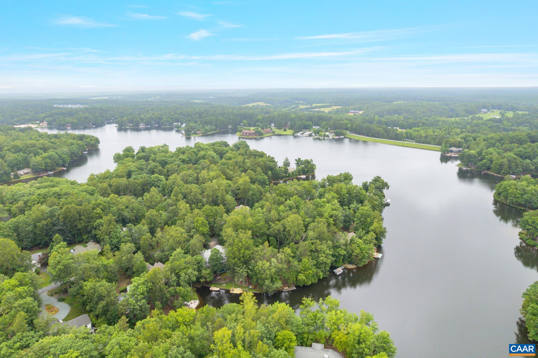 LAKE MONTICELLO - Residential