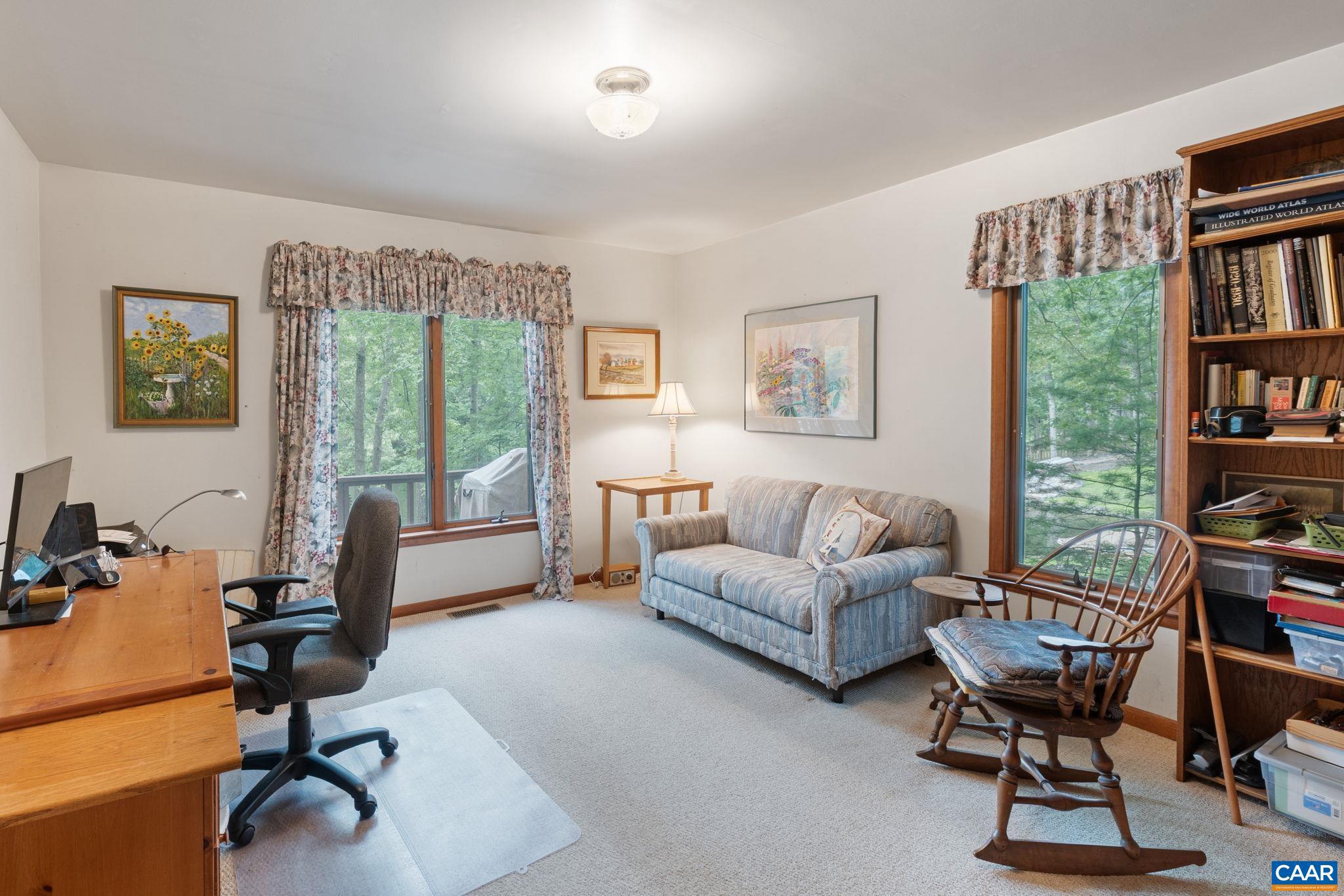 LAKE MONTICELLO - Residential