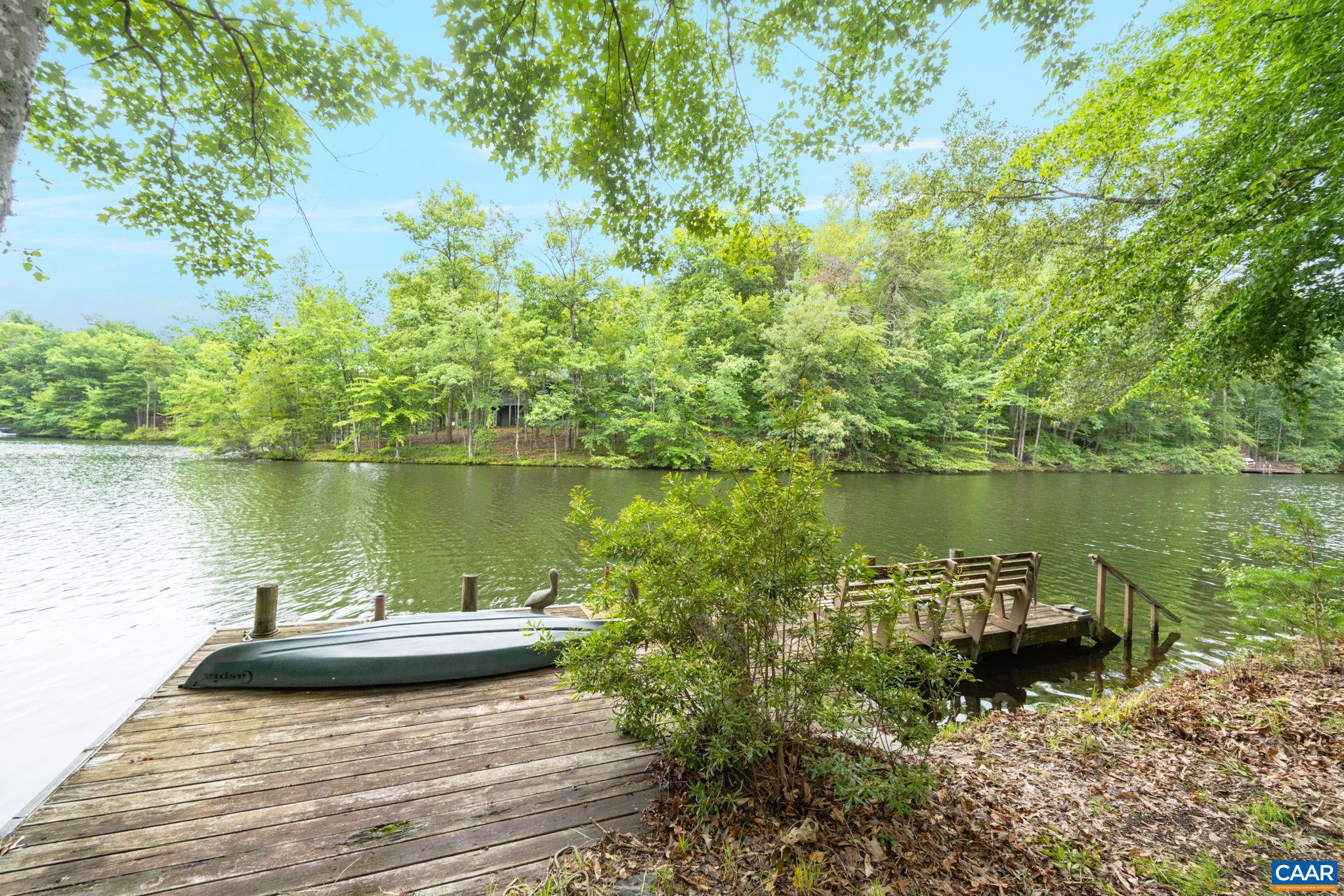 LAKE MONTICELLO - Residential