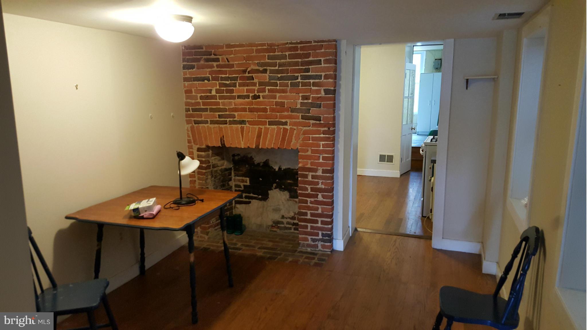 FELLS POINT HISTORIC DISTRICT - Residential Lease