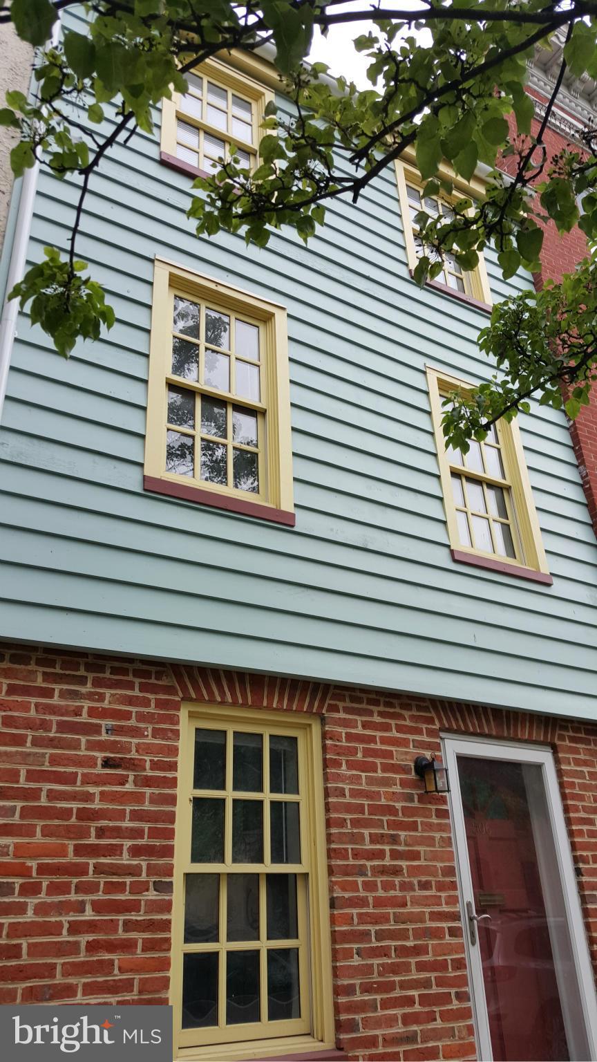 FELLS POINT HISTORIC DISTRICT - Residential Lease