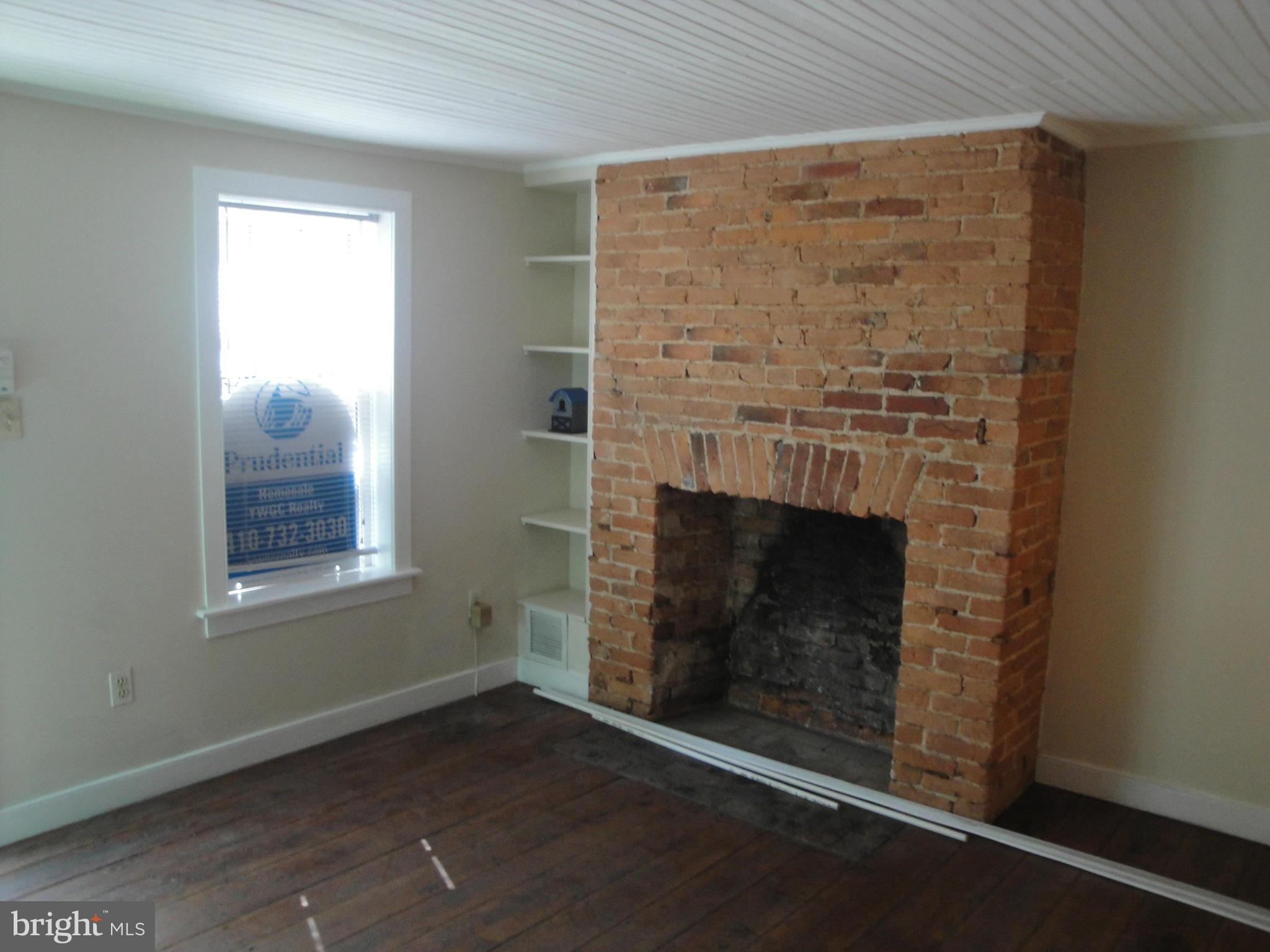 FELLS POINT HISTORIC DISTRICT - Residential Lease