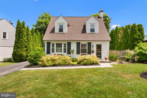 Homes For Sale - 419 Locust Road<br/> WAYNE, PA 19087