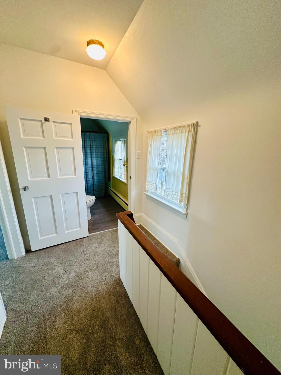 LAKE EVESHAM - Residential Lease