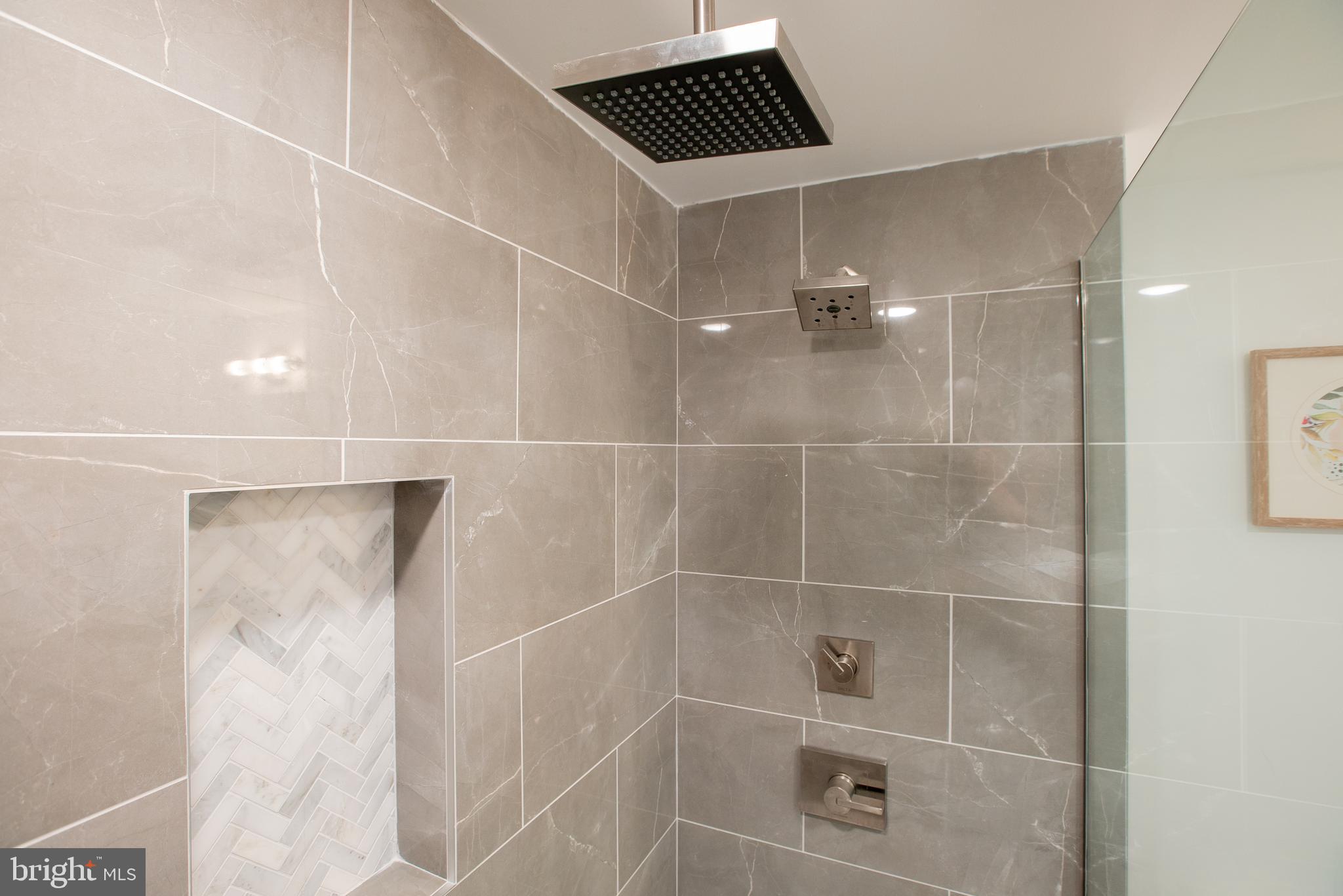 FRANCISVILLE - Residential Lease