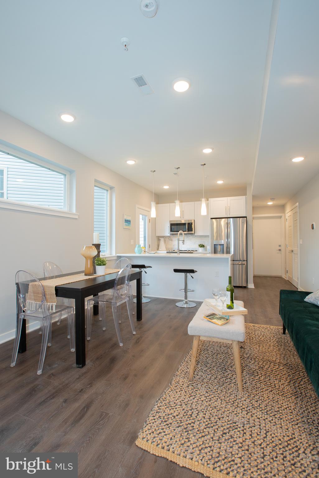 FRANCISVILLE - Residential Lease