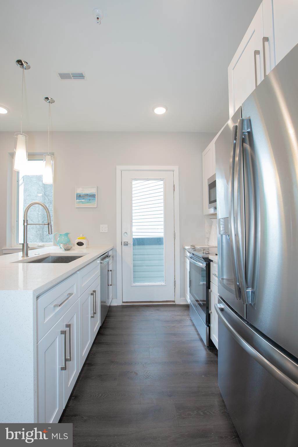 FRANCISVILLE - Residential Lease