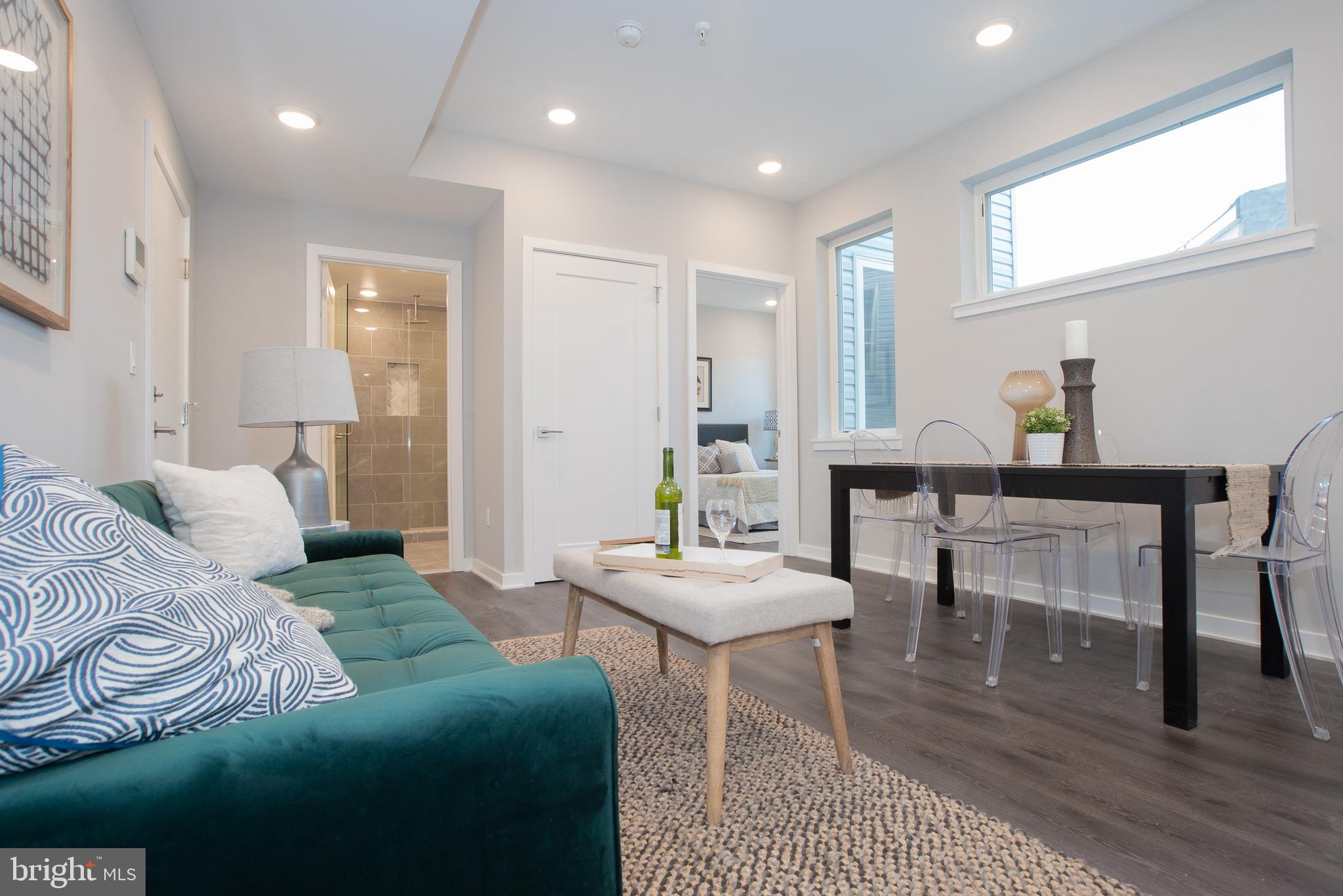 FRANCISVILLE - Residential Lease