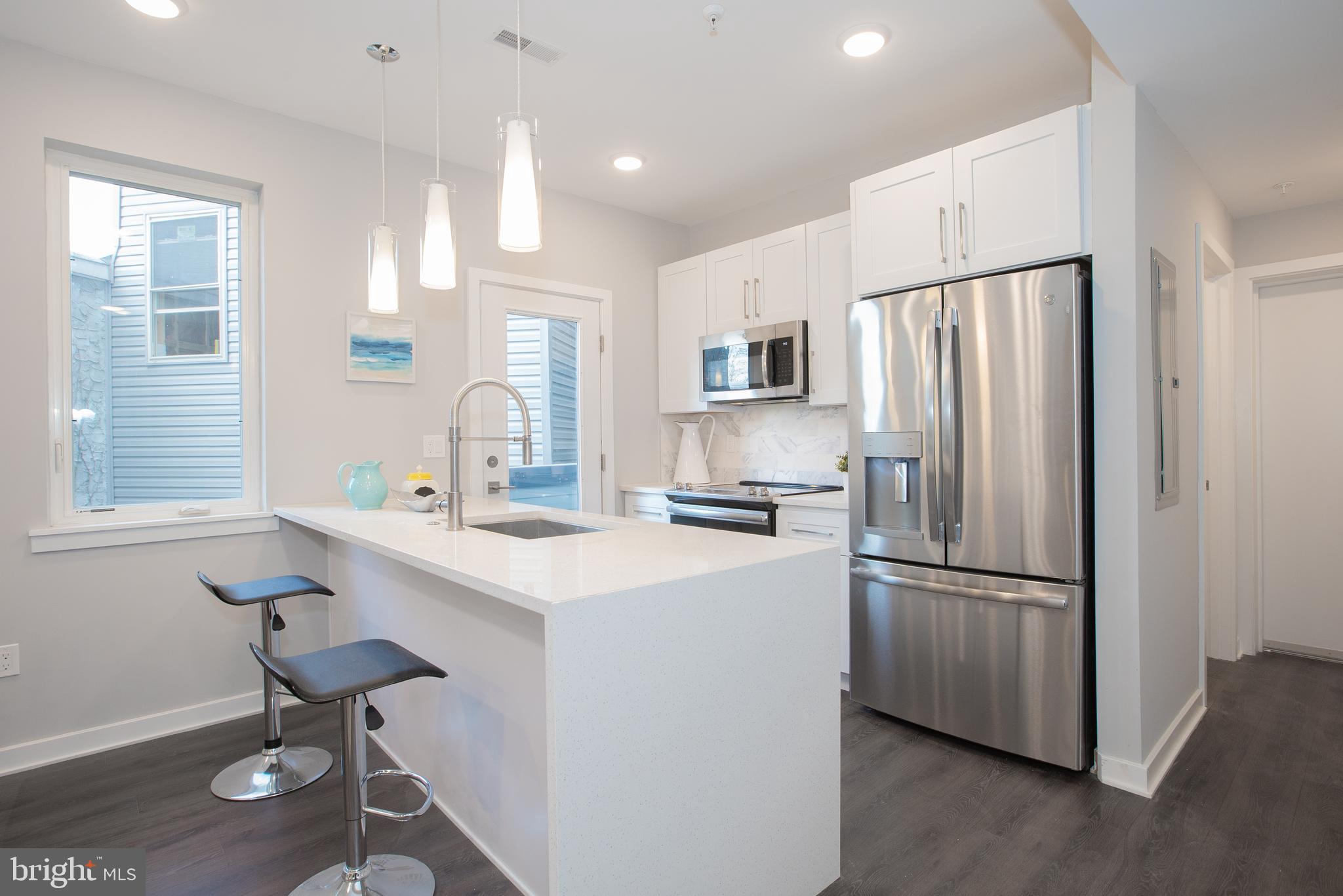 FRANCISVILLE - Residential Lease