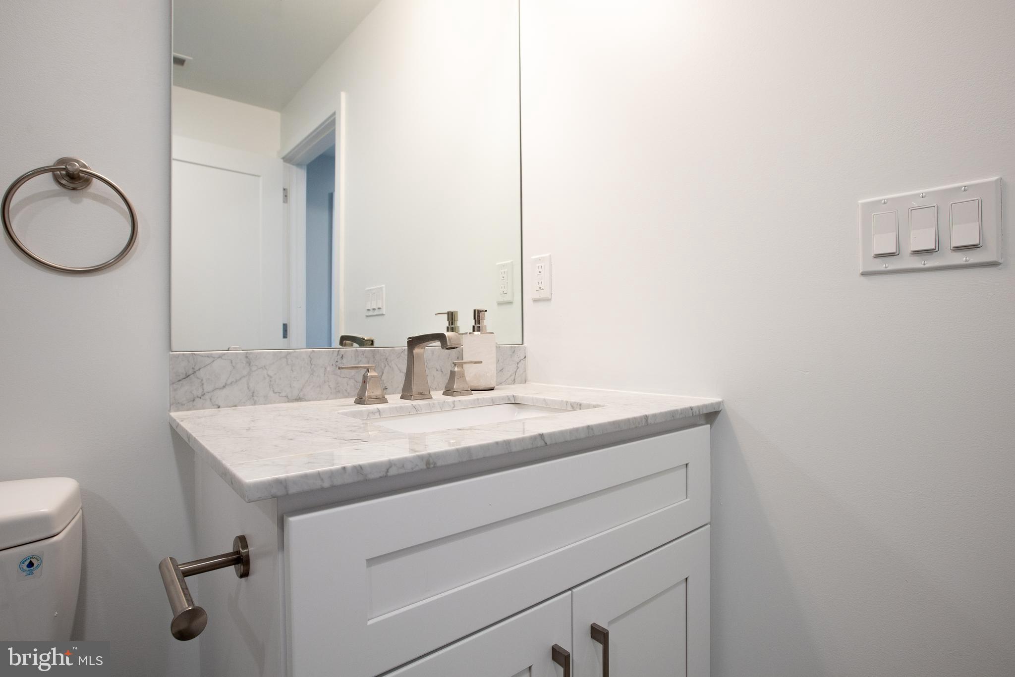 FRANCISVILLE - Residential Lease