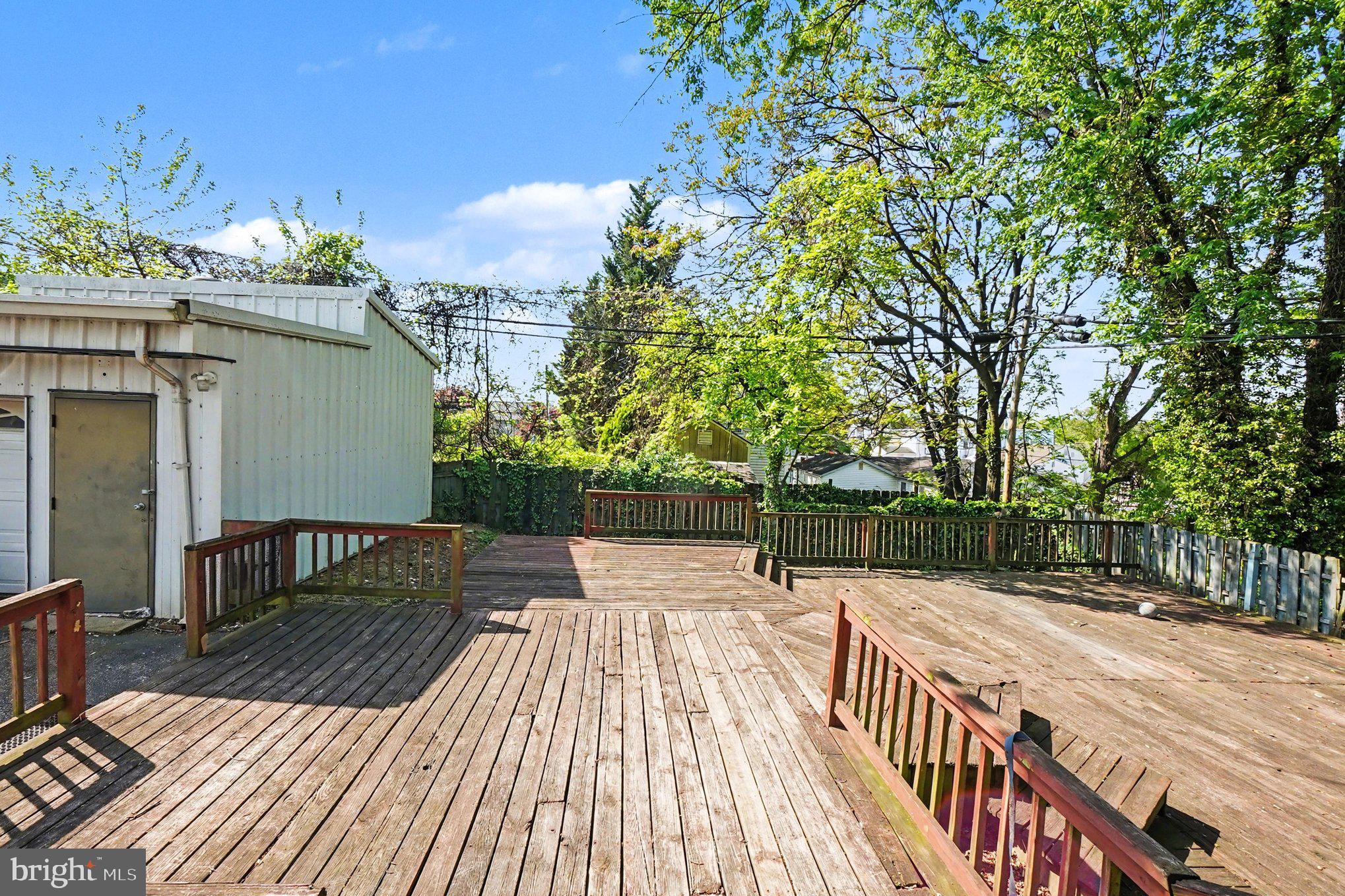 JOSHUA - Residential