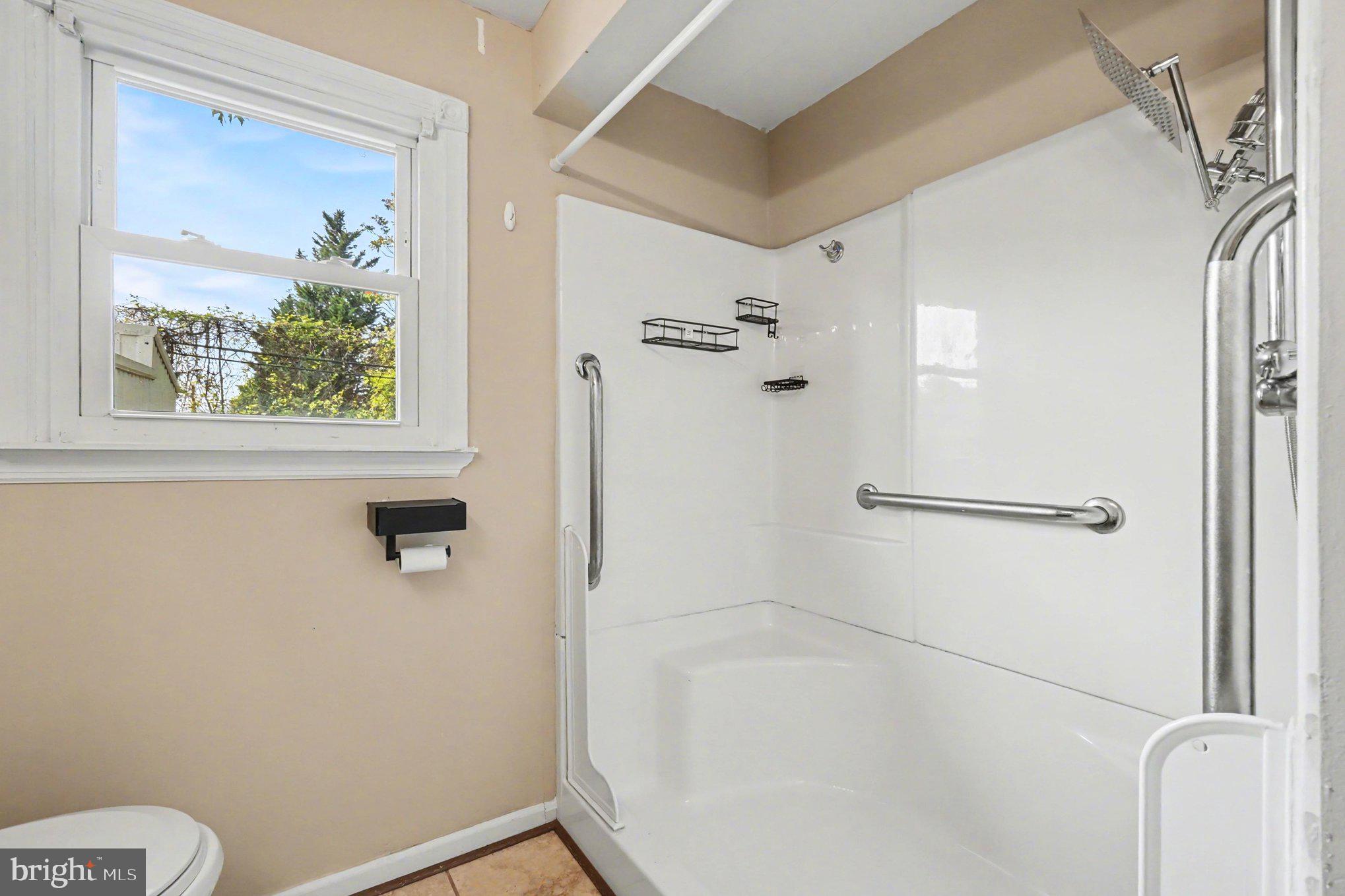 JOSHUA - Residential