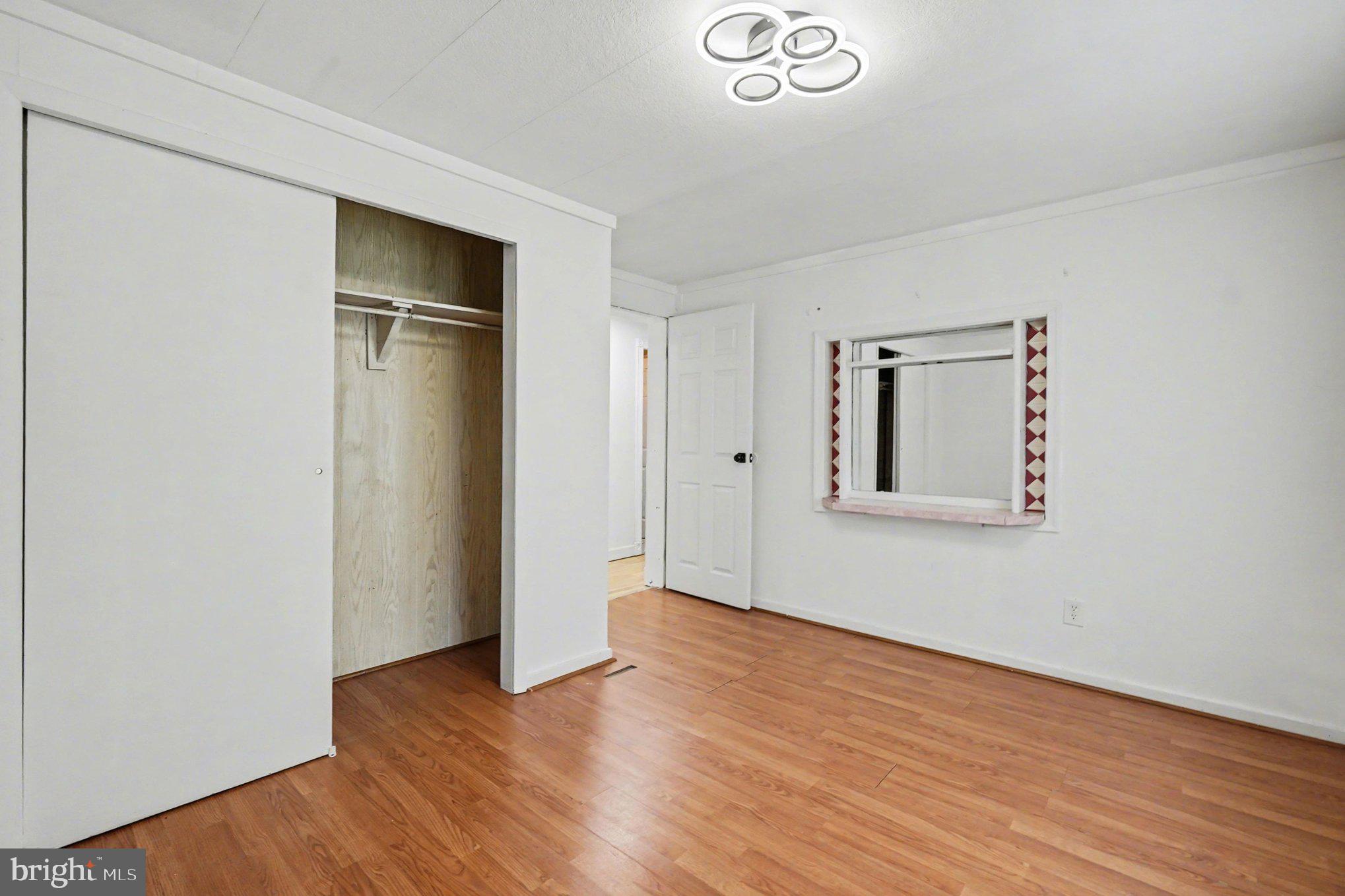 JOSHUA - Residential