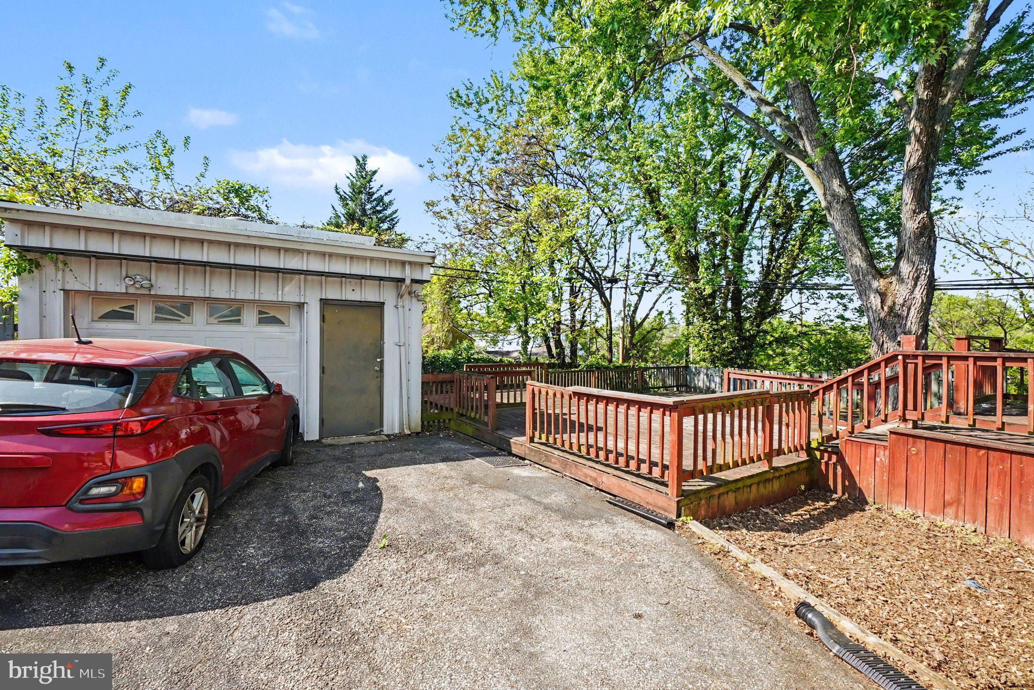 JOSHUA - Residential