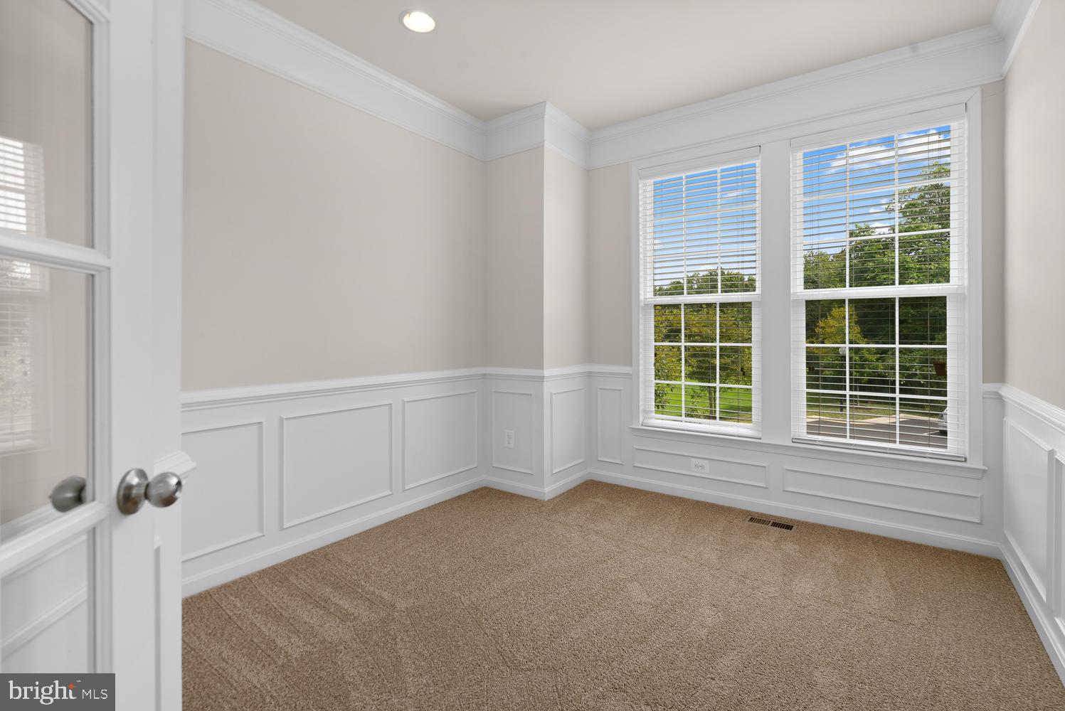 BRAMBLETON OVERLOOK - Residential Lease