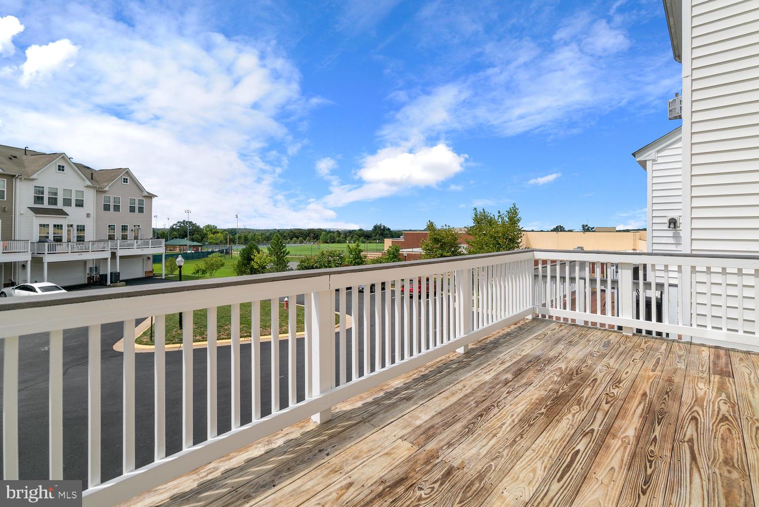 BRAMBLETON OVERLOOK - Residential Lease