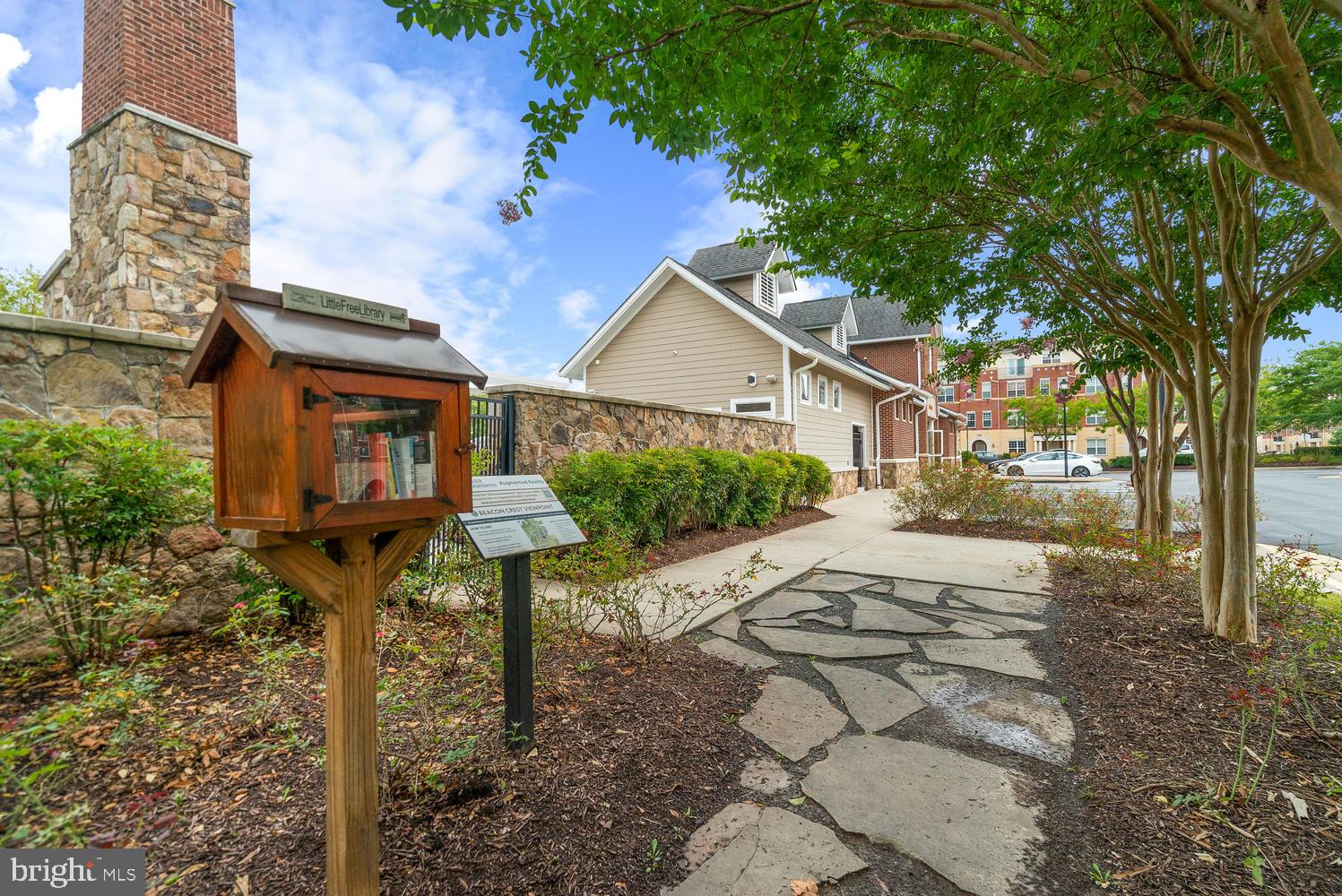 BRAMBLETON OVERLOOK - Residential Lease