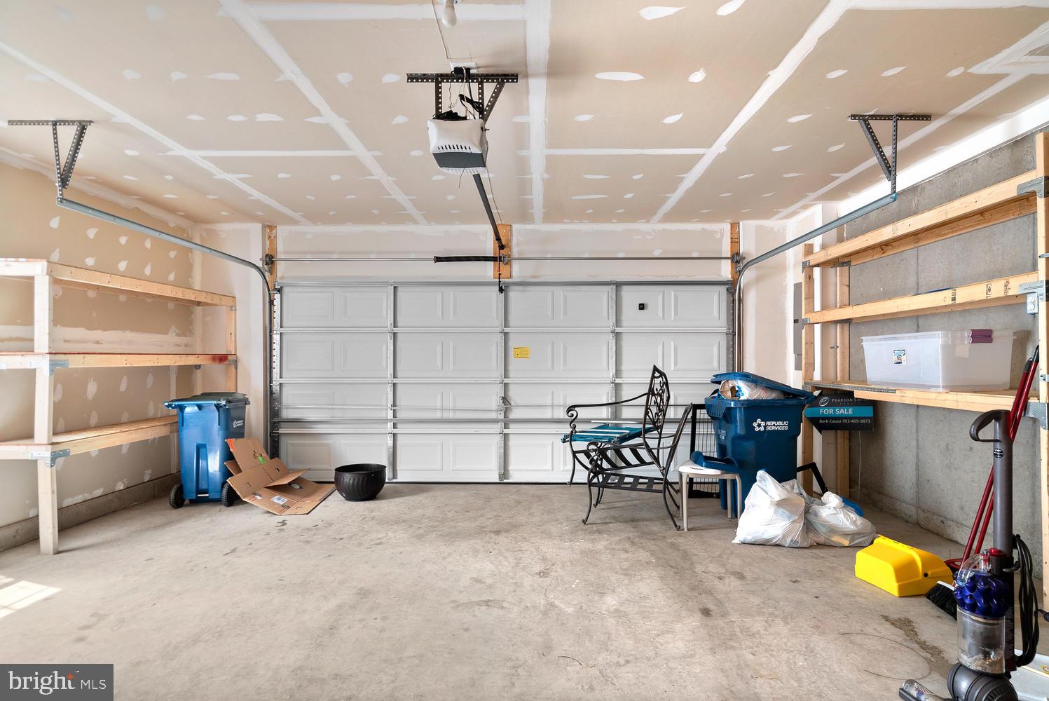 BRAMBLETON OVERLOOK - Residential Lease