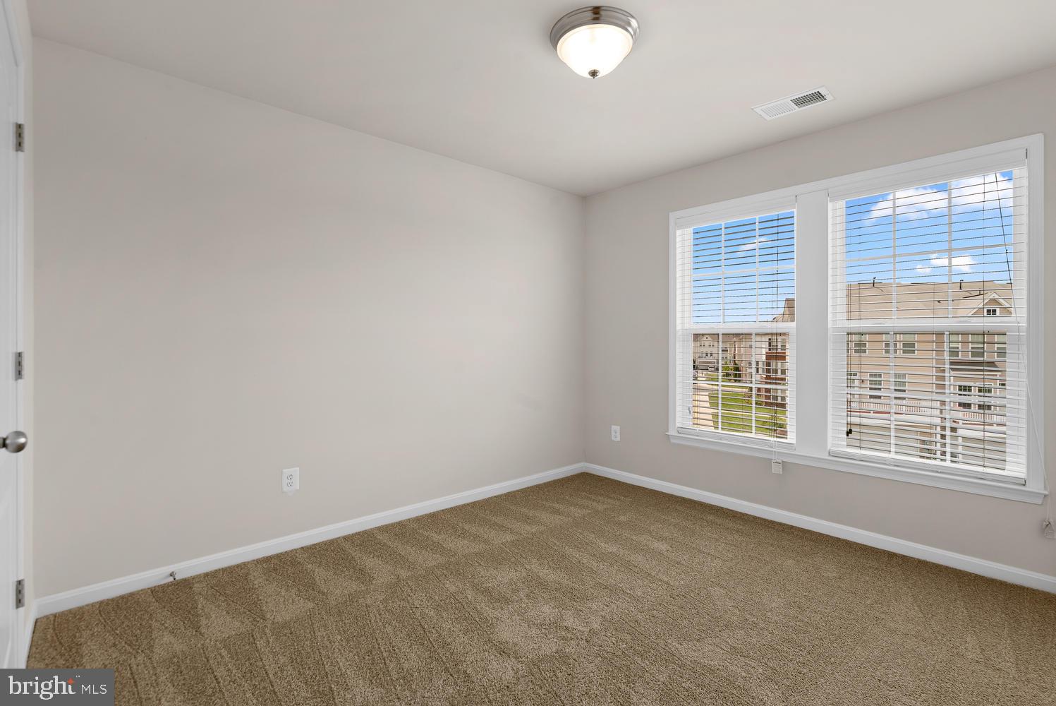 BRAMBLETON OVERLOOK - Residential Lease