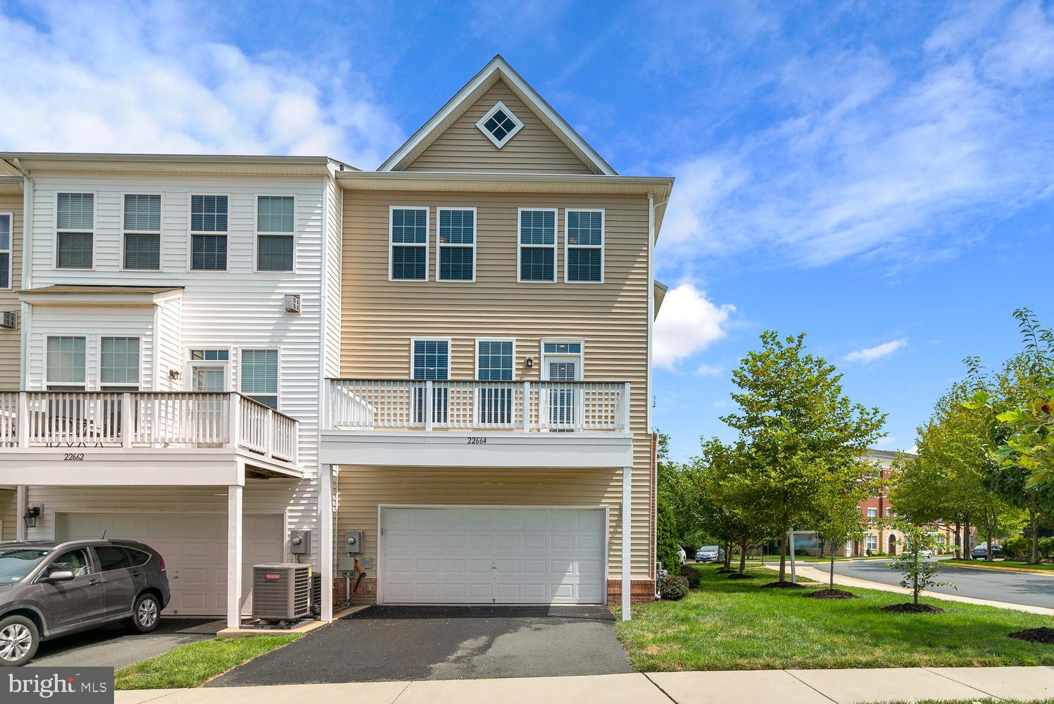 BRAMBLETON OVERLOOK - Residential Lease