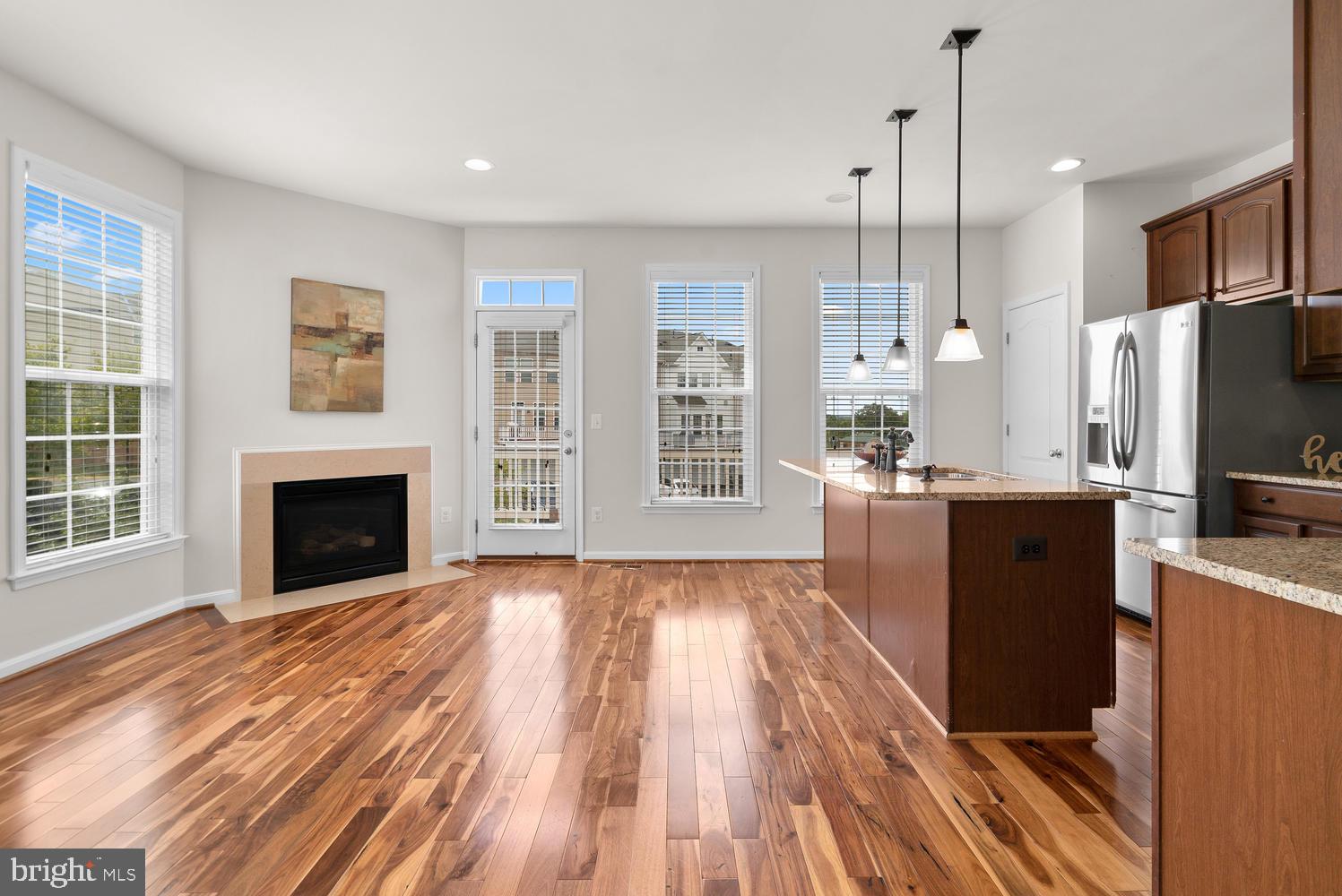 BRAMBLETON OVERLOOK - Residential Lease