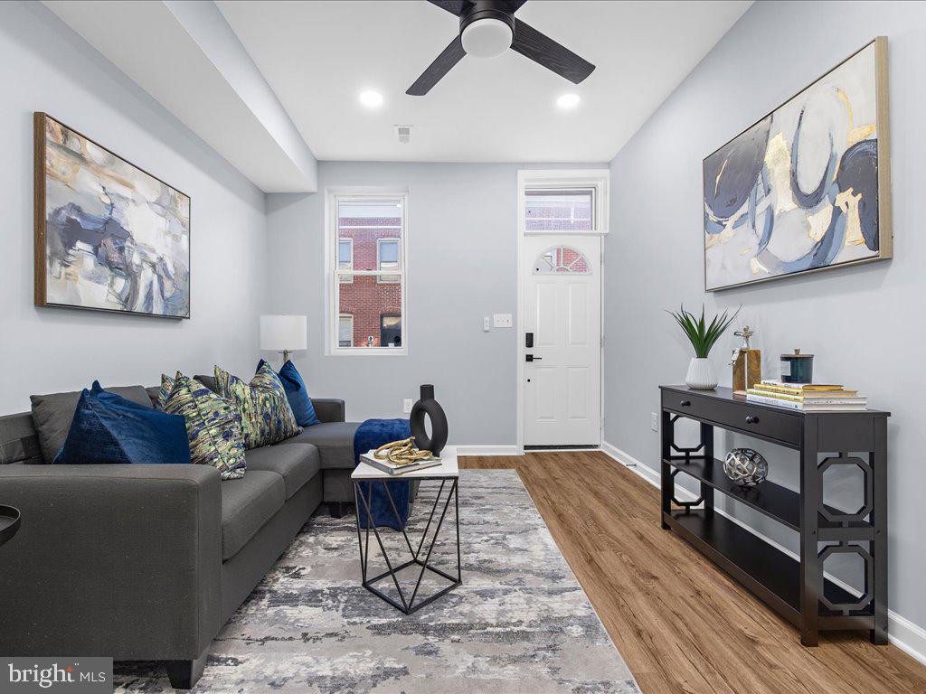 JOHNS HOPKINS - Residential Lease