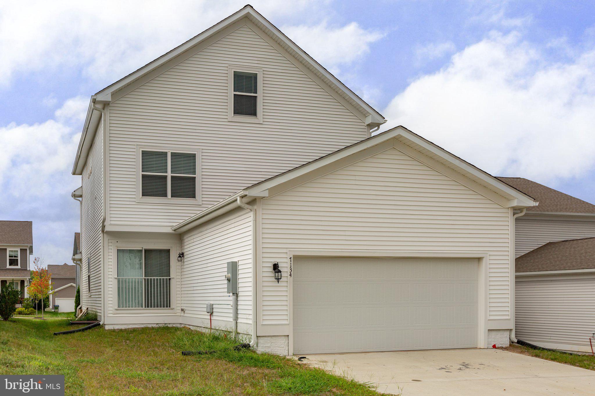 LADYSMITH VILLAGE - Residential Lease