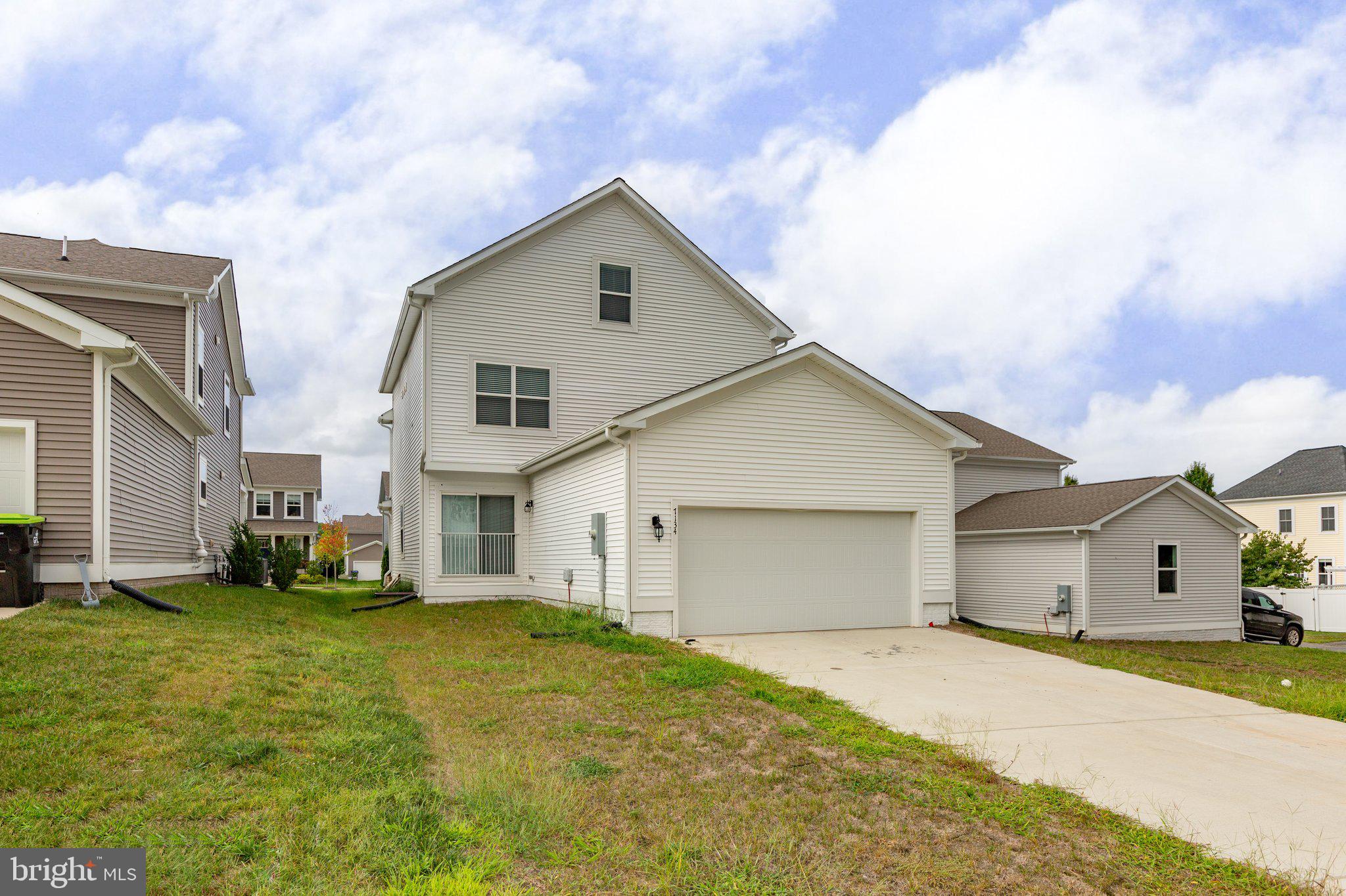 LADYSMITH VILLAGE - Residential Lease