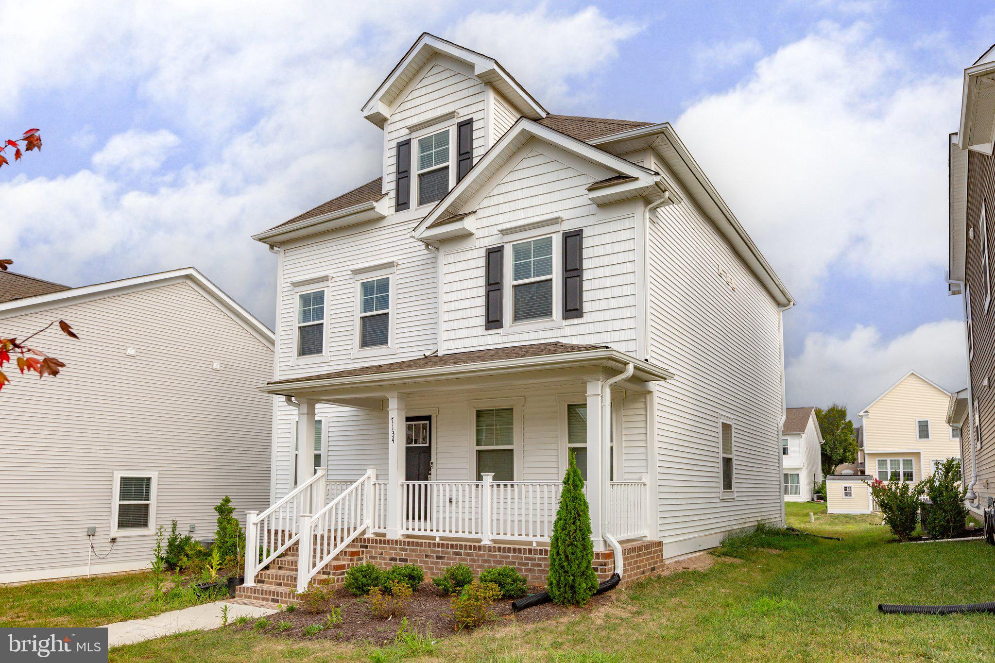 LADYSMITH VILLAGE - Residential Lease