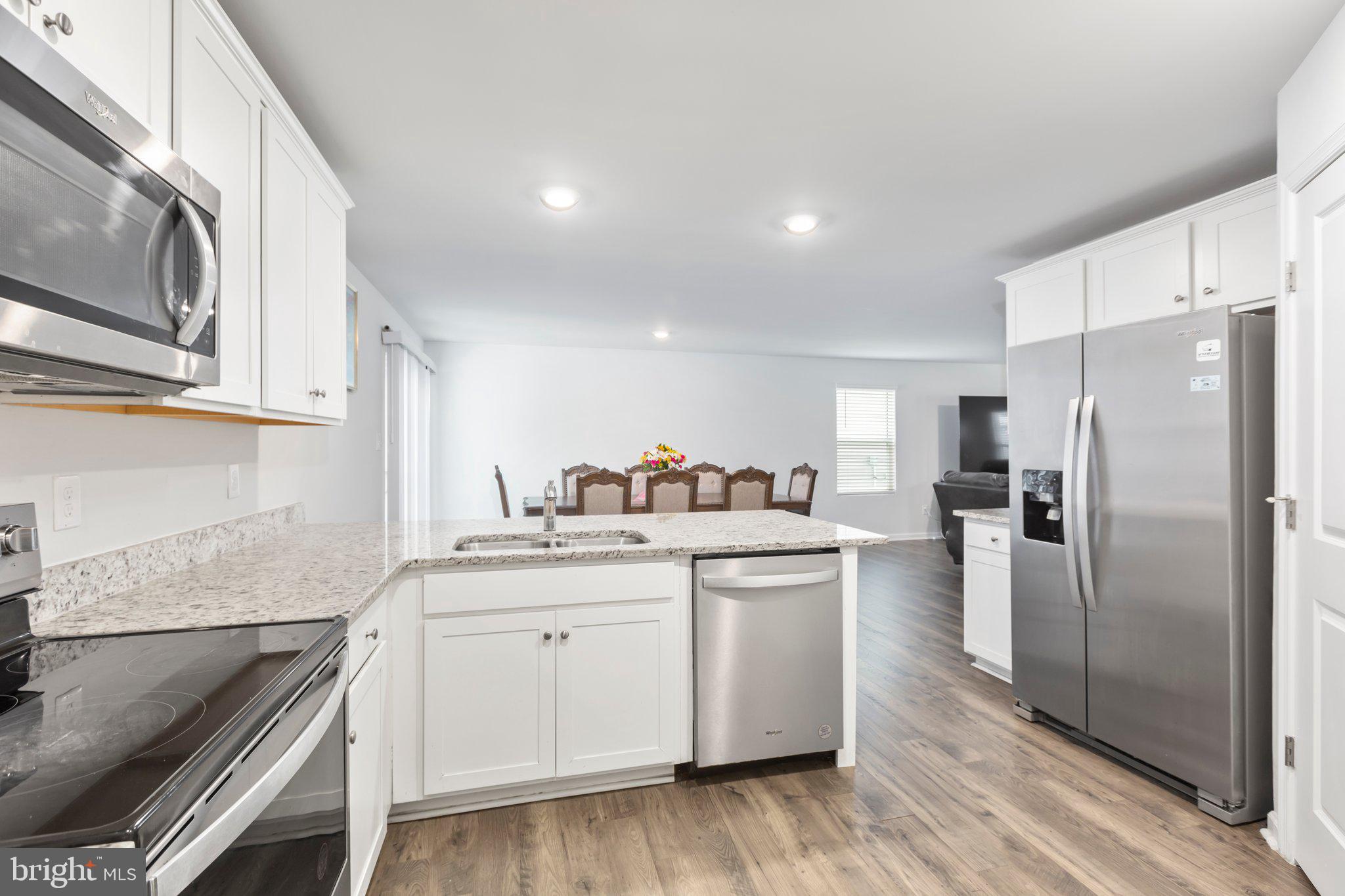 LADYSMITH VILLAGE - Residential Lease