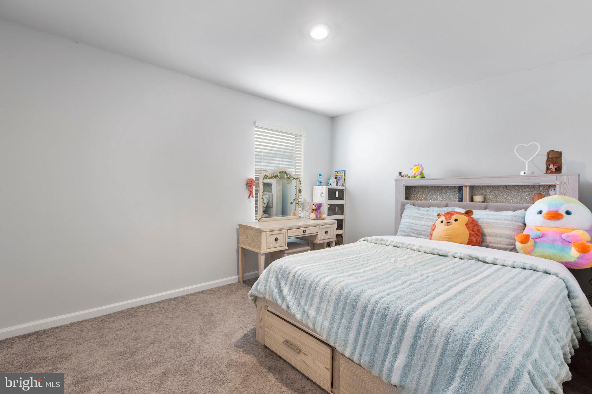 LADYSMITH VILLAGE - Residential Lease