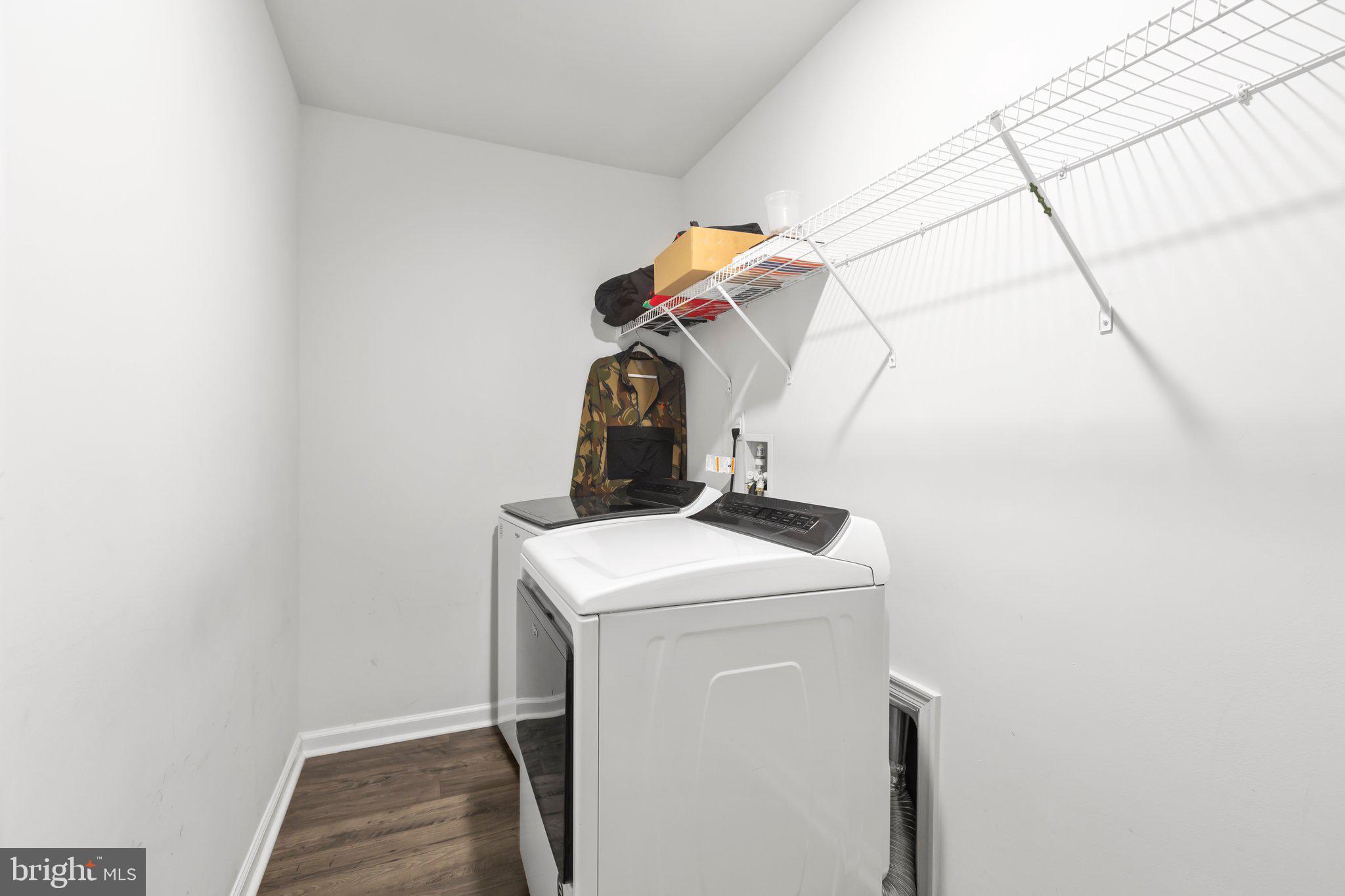 LADYSMITH VILLAGE - Residential Lease