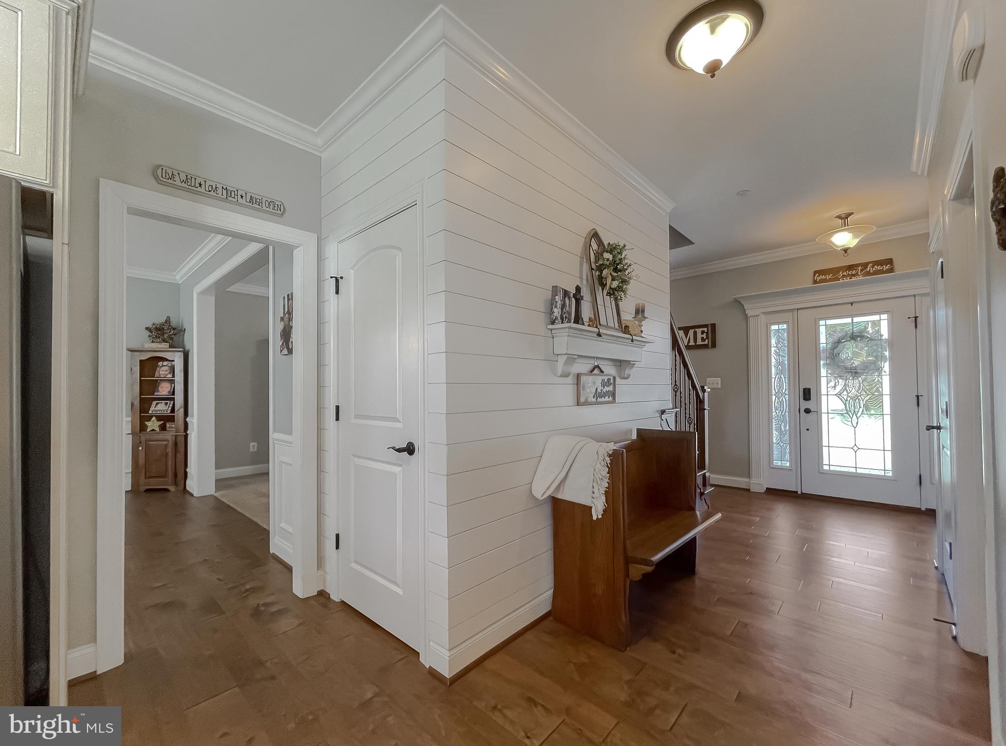 TWIN PONDS - Residential